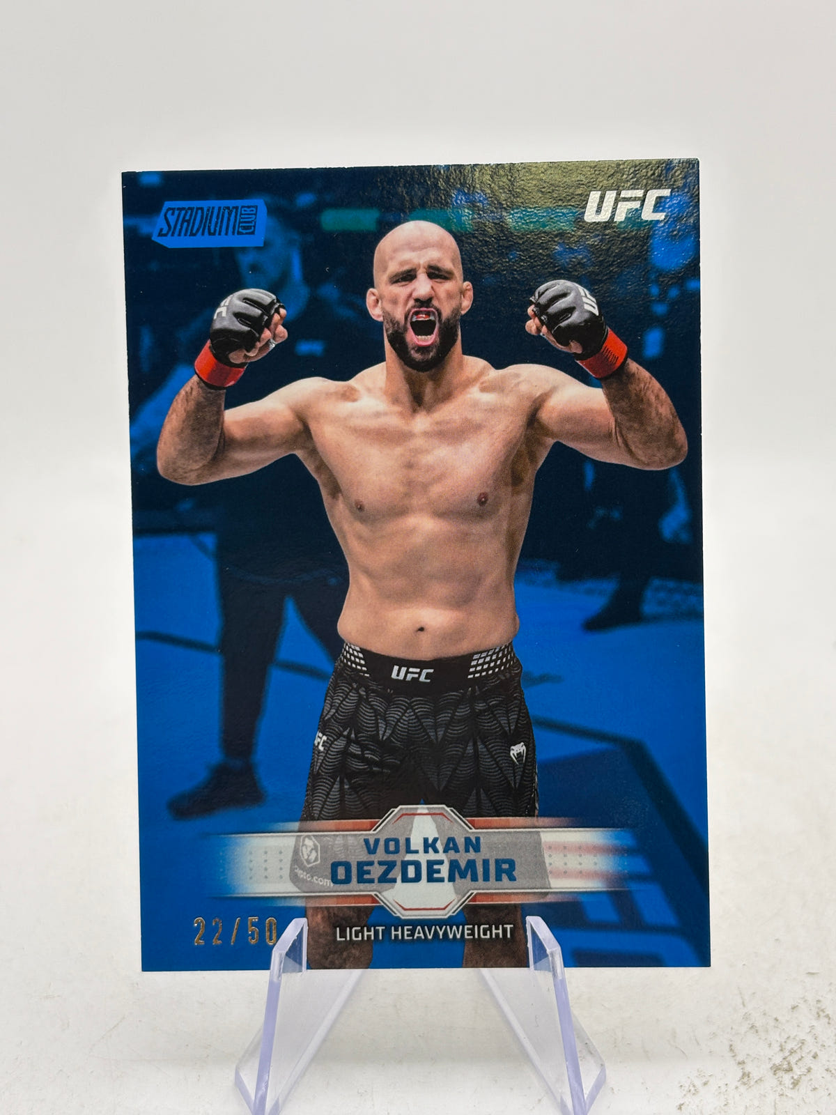 Topps UFC Stadium Club - Volkan Dezdemir 22/50 Blue image 1