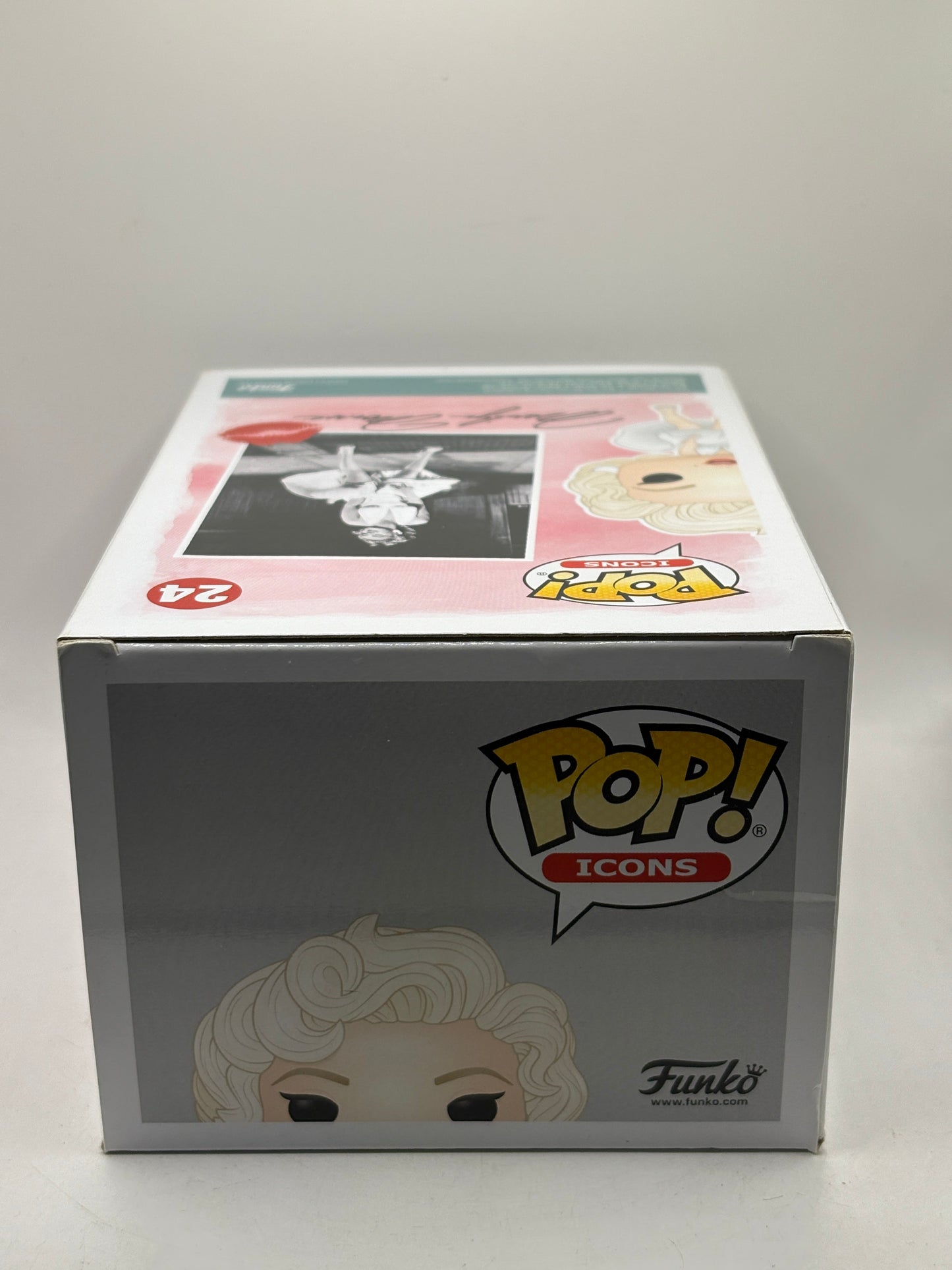 Funko POP! Icons Marilyn Monroe #24 Marilyn Monroe Vinyl Figure FRENLY BRICKS - Open 7 Days