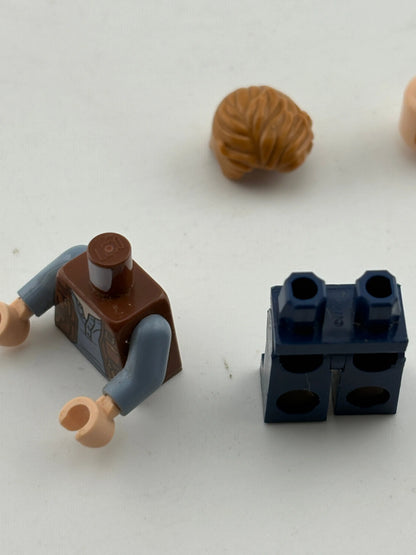 LEGO® Jurassic World Owen Grady Minifigure 75935 75934 75930 75926 jw023 Minifig FRENLY BRICKS - Open 7 Days