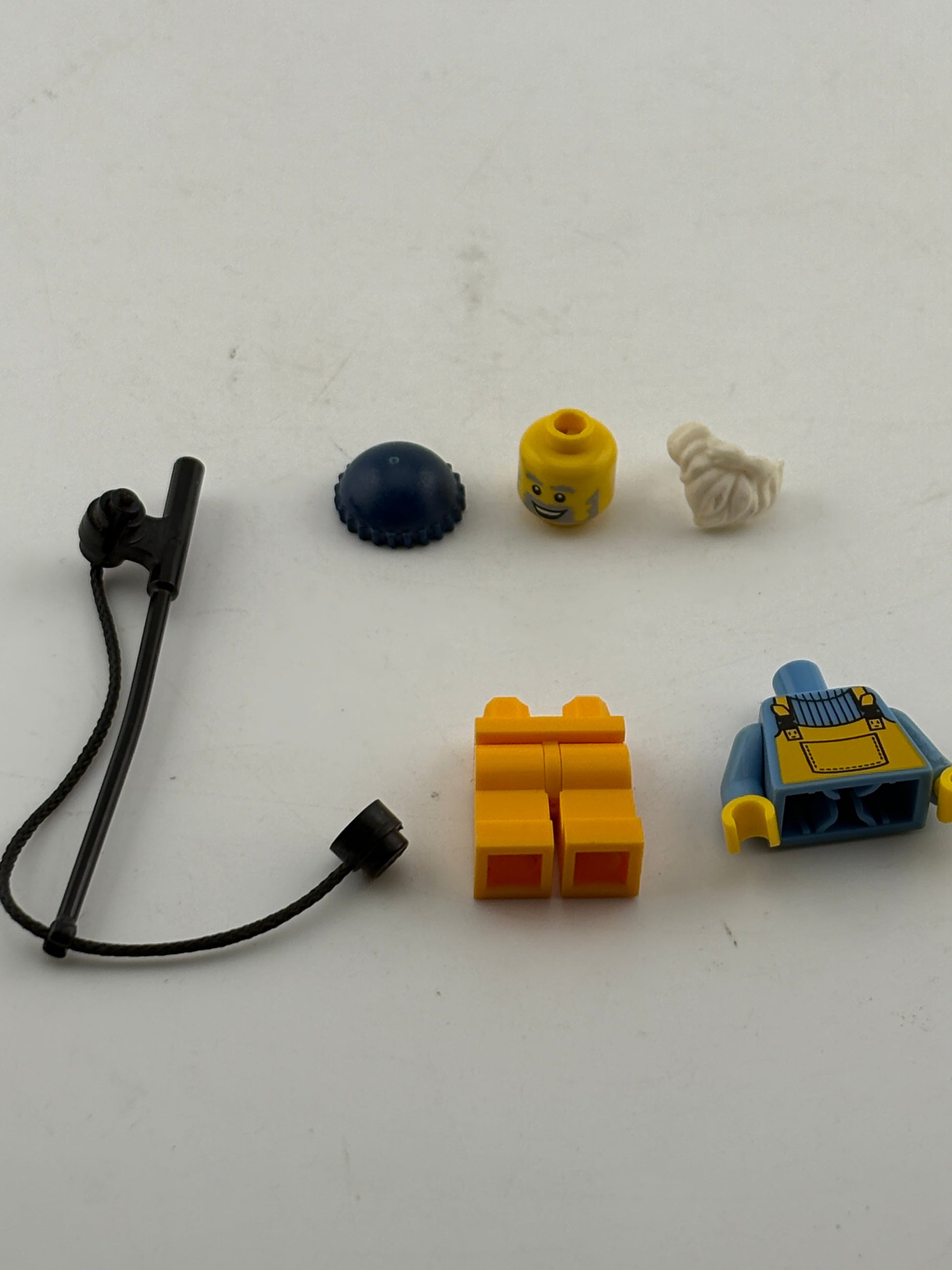 2011 Lego Minifigures Series 3 Retired Fisherman 8803 col037 FRENLY BRICKS - Open 7 Days
