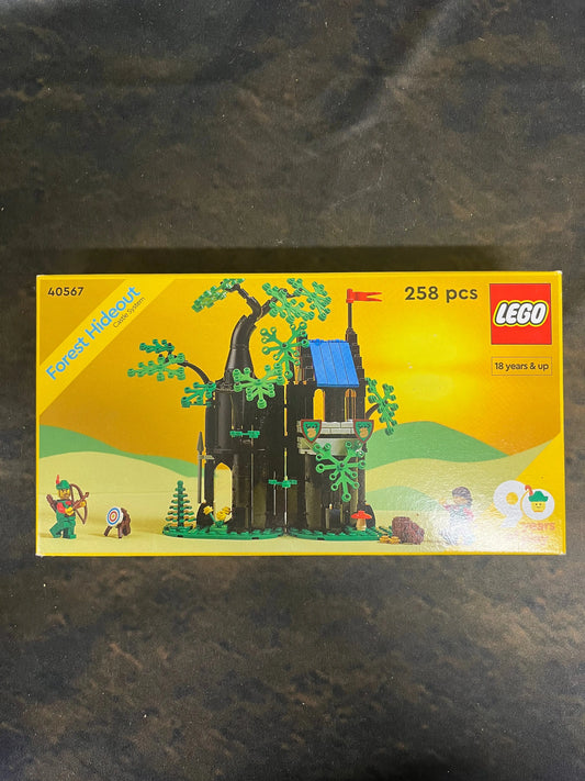 LEGO Castle Forest Hideout 40567 FRENLY BRICKS - Open 7 Days