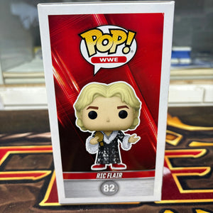 Funko POP! WWE Ric Flair #82 [Diamond Glitter] Exclusive FRENLY BRICKS - Open 7 Days