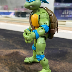 Teenage Mutant Ninja Turtles Classic Collection Leonardo FRENLY BRICKS - Open 7 Days
