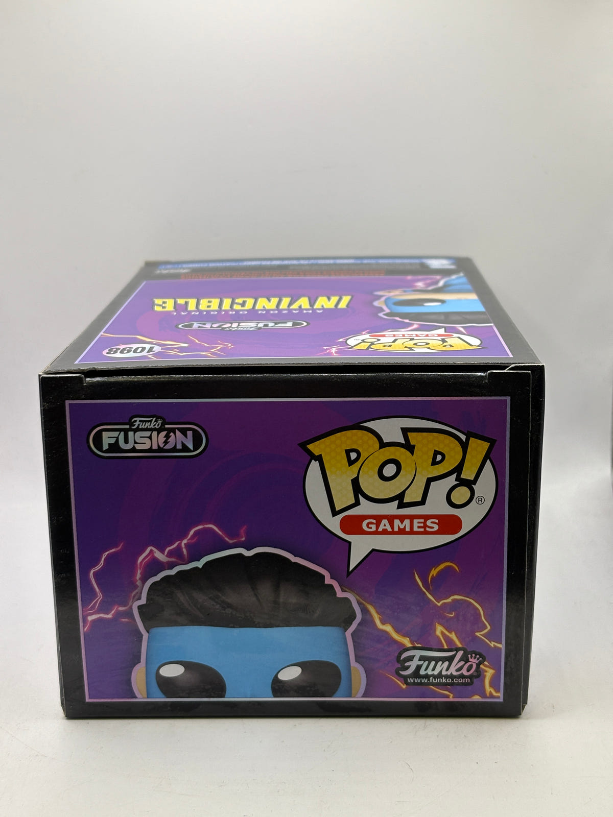 Funko POP! Games Funko Fusion #1098 Invincible Vinyl Figure image 5