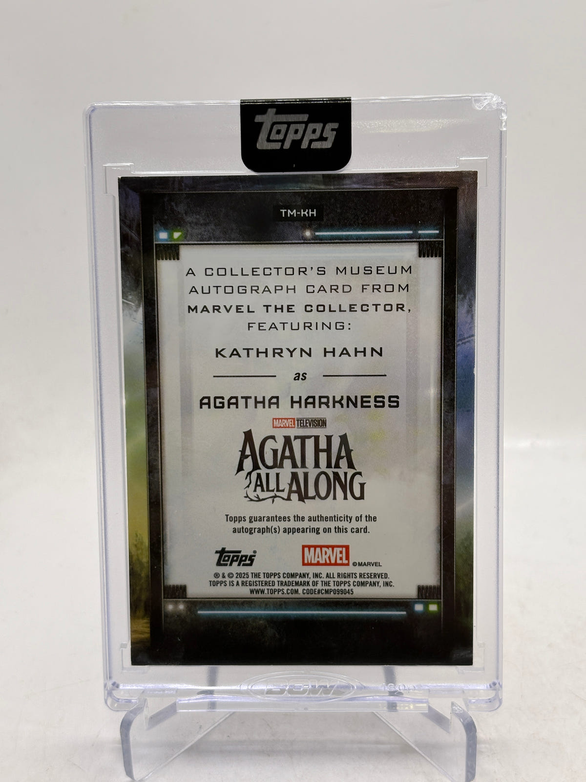 Topps Marvel Studios The Collector Agatha Harkness Kathryn Hahn Auto /100 image 2