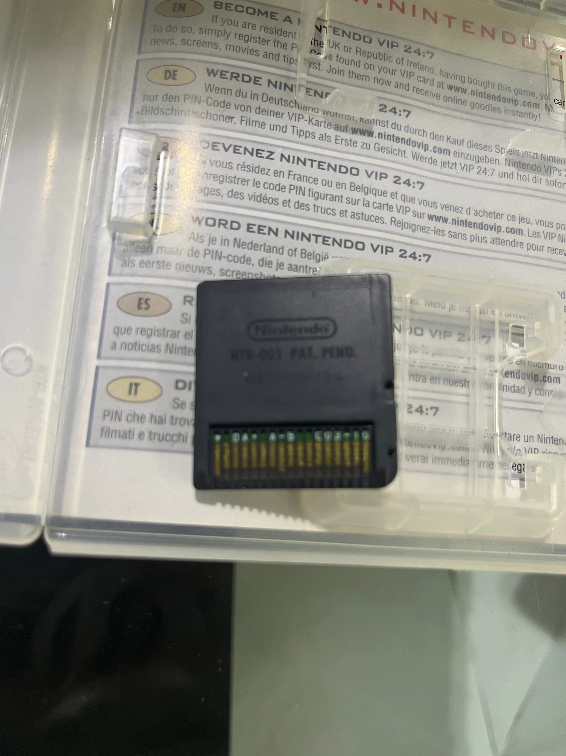 Nintendogs Dachshund & Friends NINTENDO DS FRENLY BRICKS - Open 7 Days