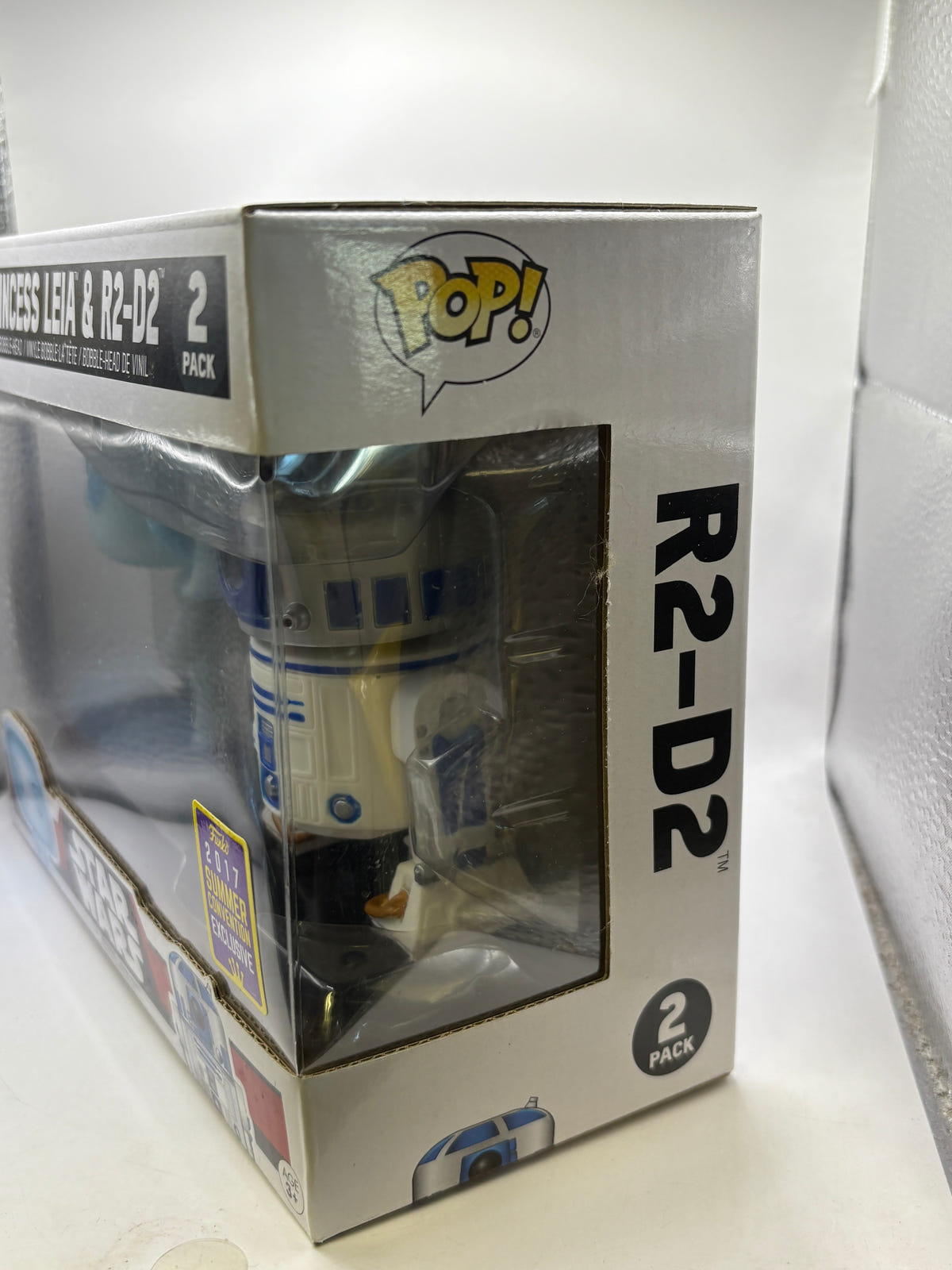 Funko POP! Princess Leia & R2-D2 2 Pack 2017 Summer Convention image 2