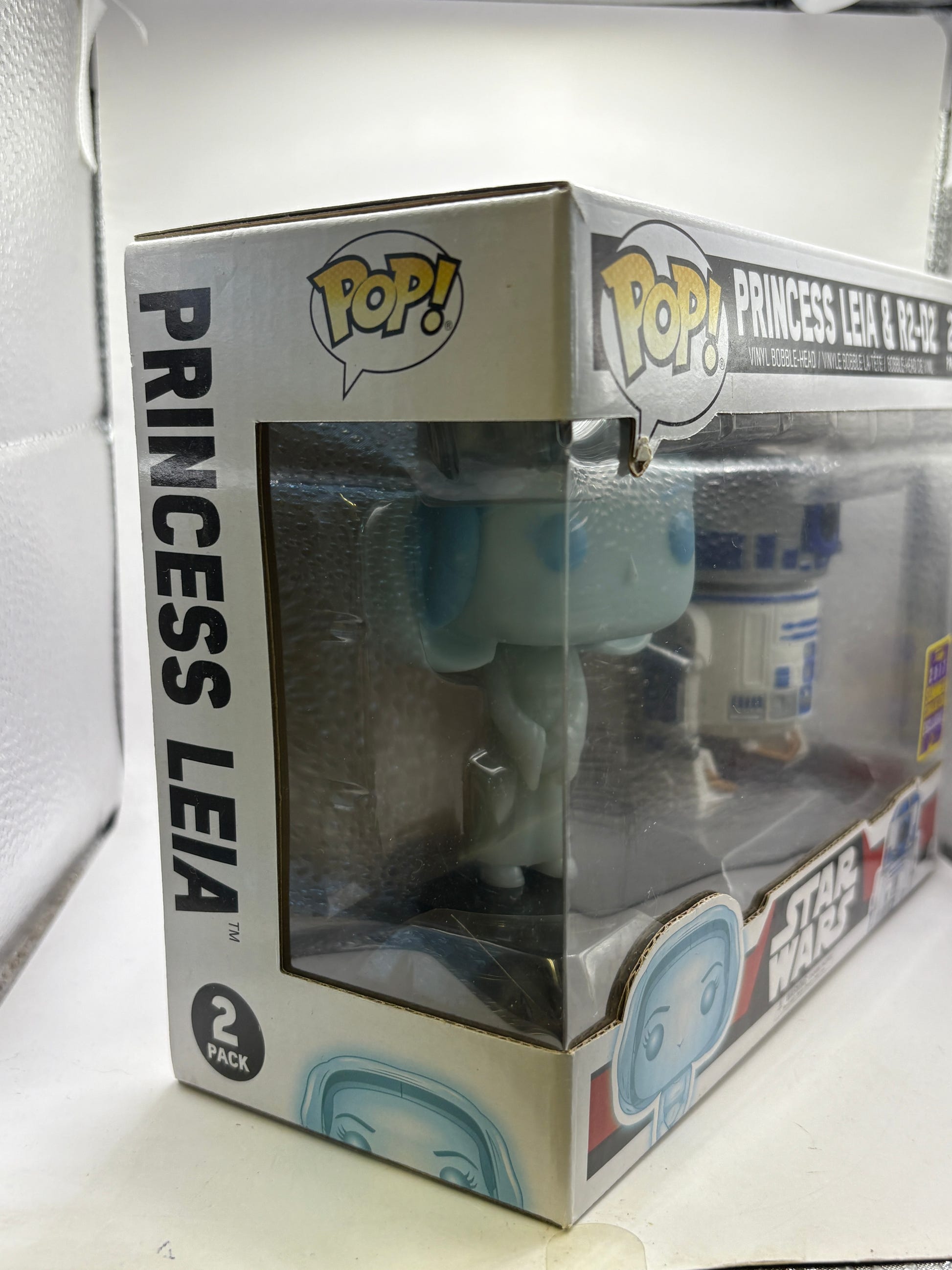 Funko POP! Princess Leia & R2-D2 2 Pack 2017 Summer Convention image 3