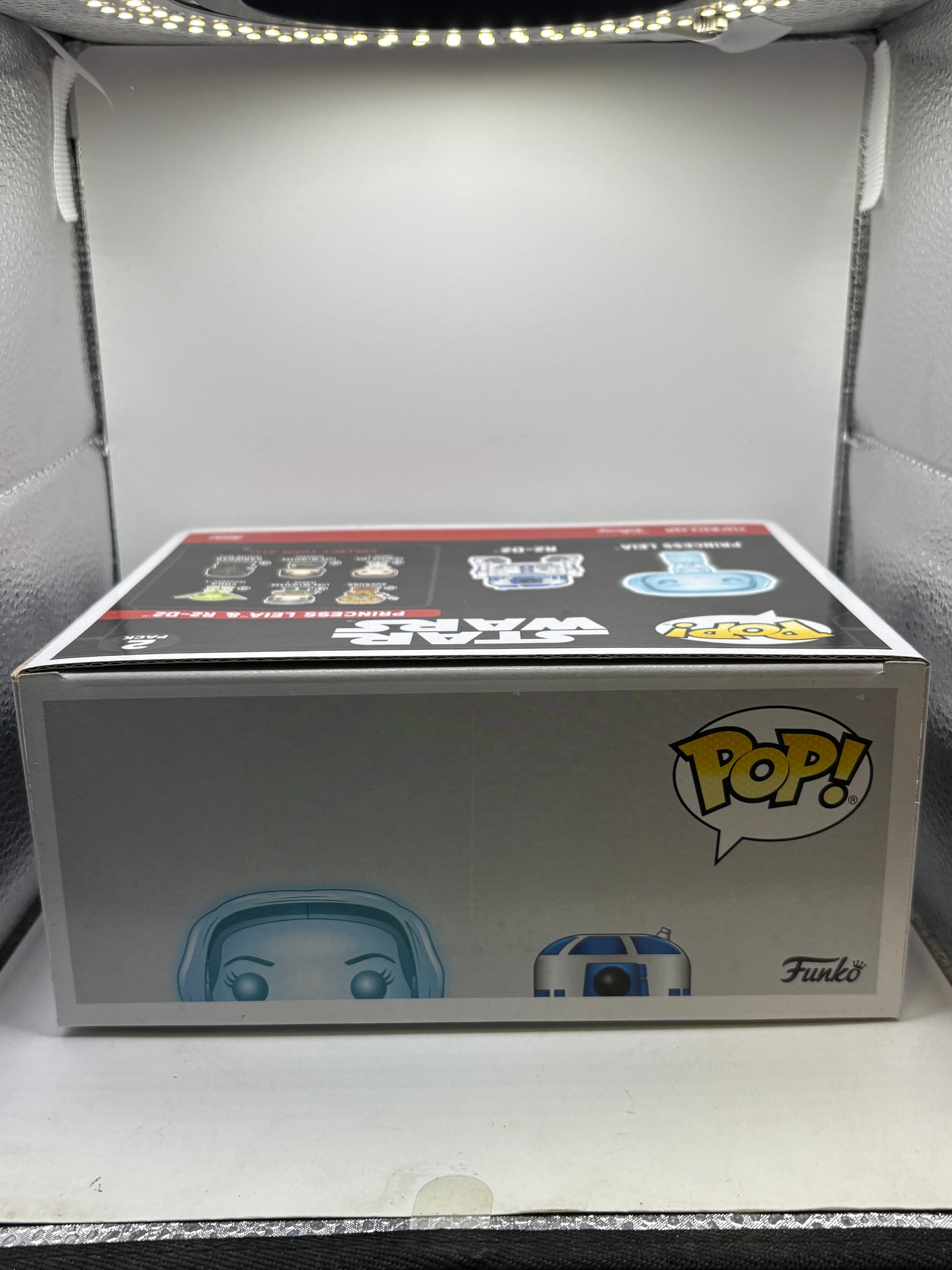 Funko POP! Princess Leia & R2-D2 2 Pack 2017 Summer Convention image 5