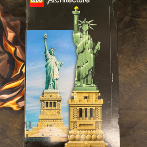 LEGO Architecture Statue of Liberty, New York, USA FRENLY BRICKS - Open 7 Days