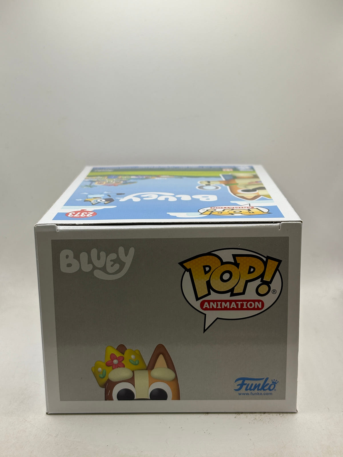 Funko POP! Animation Bluey #2373 Queen Chilli Vinyl Figure image 5