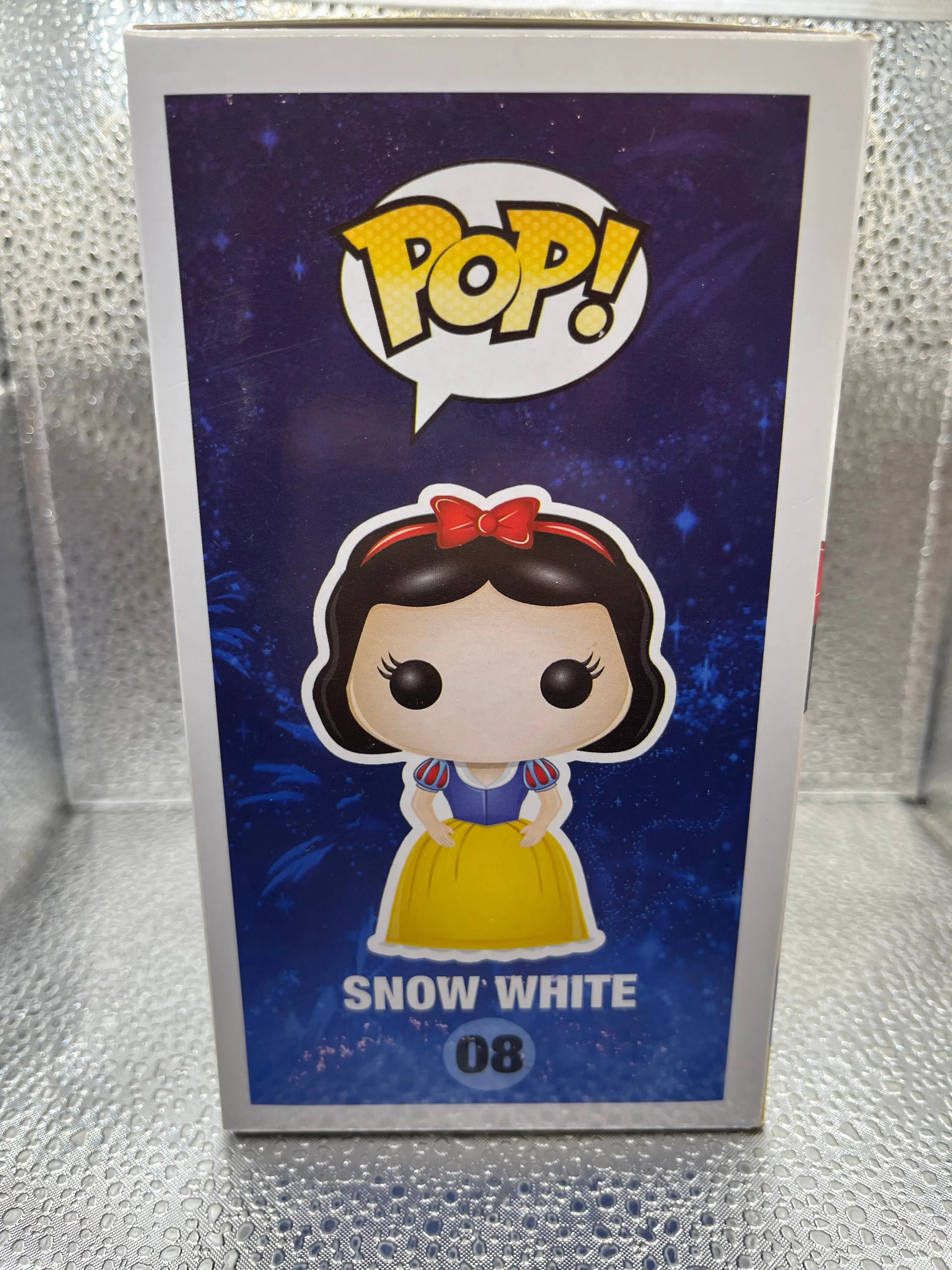 Funko POP Disney -Snow White #08 FRENLY BRICKS - Open 7 Days