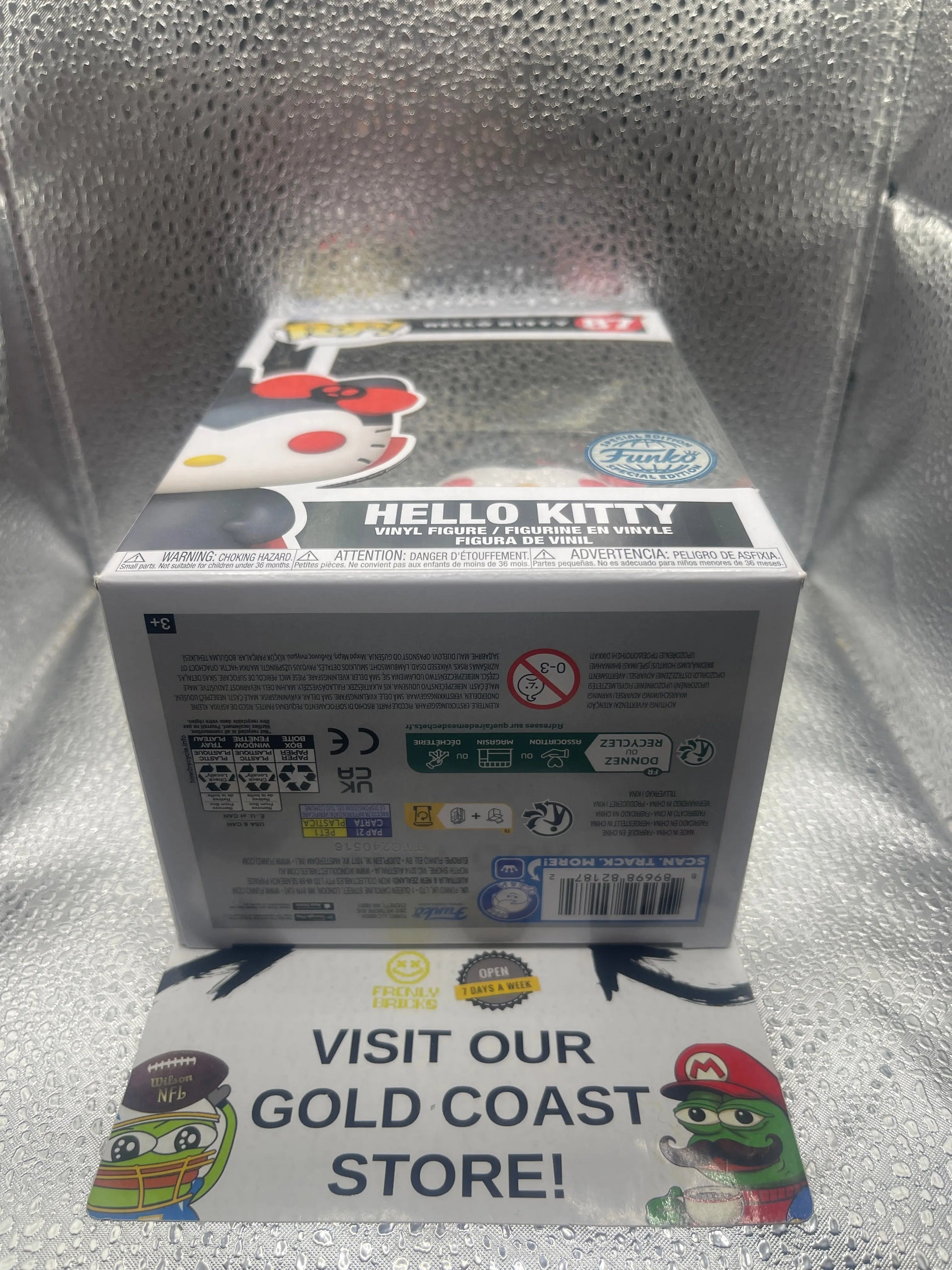 Funko Pop Hello Kitty Vampire As Dracula #87 FRENLY BRICKS - Open 7 Days