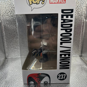 Funko POP Marvel - Deadpool/Venom #237 FRENLY BRICKS - Open 7 Days