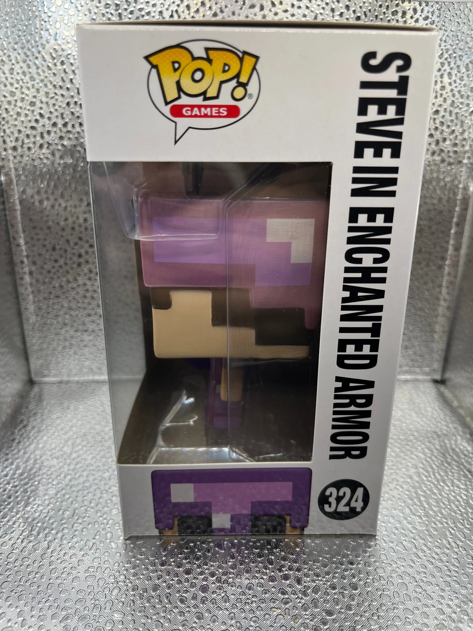 Funko POP Games - Minecraft - Steve In Enchanted Armor #324 FRENLY BRICKS - Open 7 Days