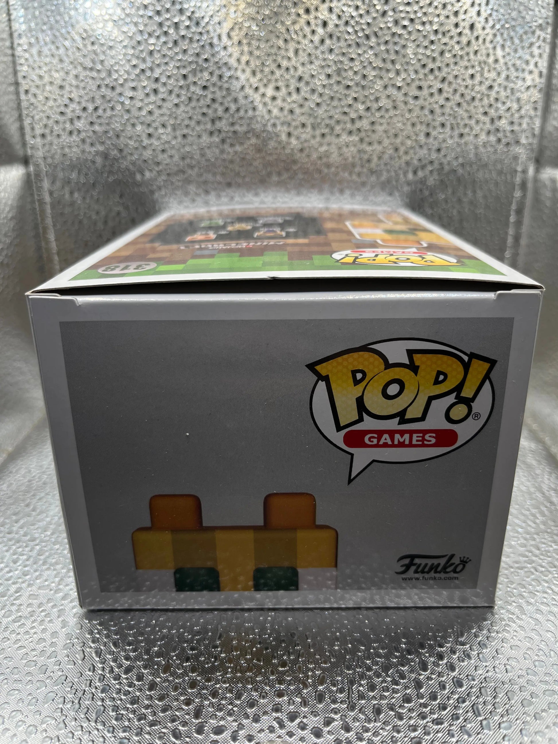 Funko POP Games - Minecraft - Ocelot #318 FRENLY BRICKS - Open 7 Days