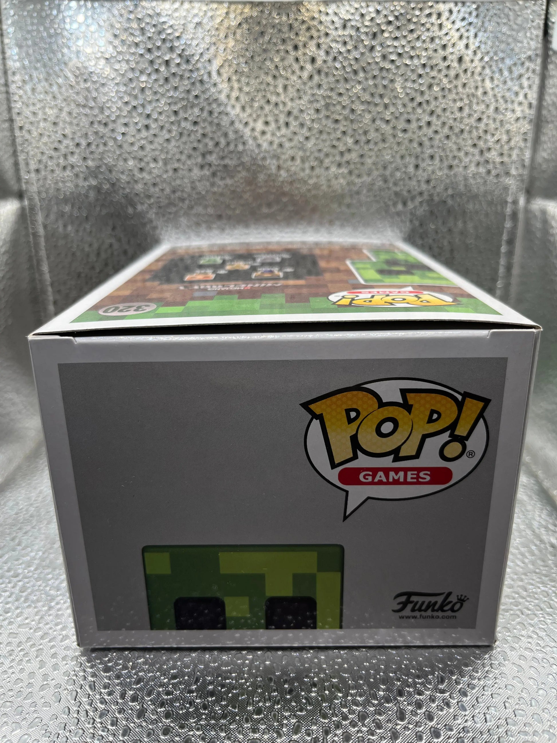 Funko POP Games - Minecraft - Creeper (Glow in the Dark) #320 FRENLY BRICKS - Open 7 Days