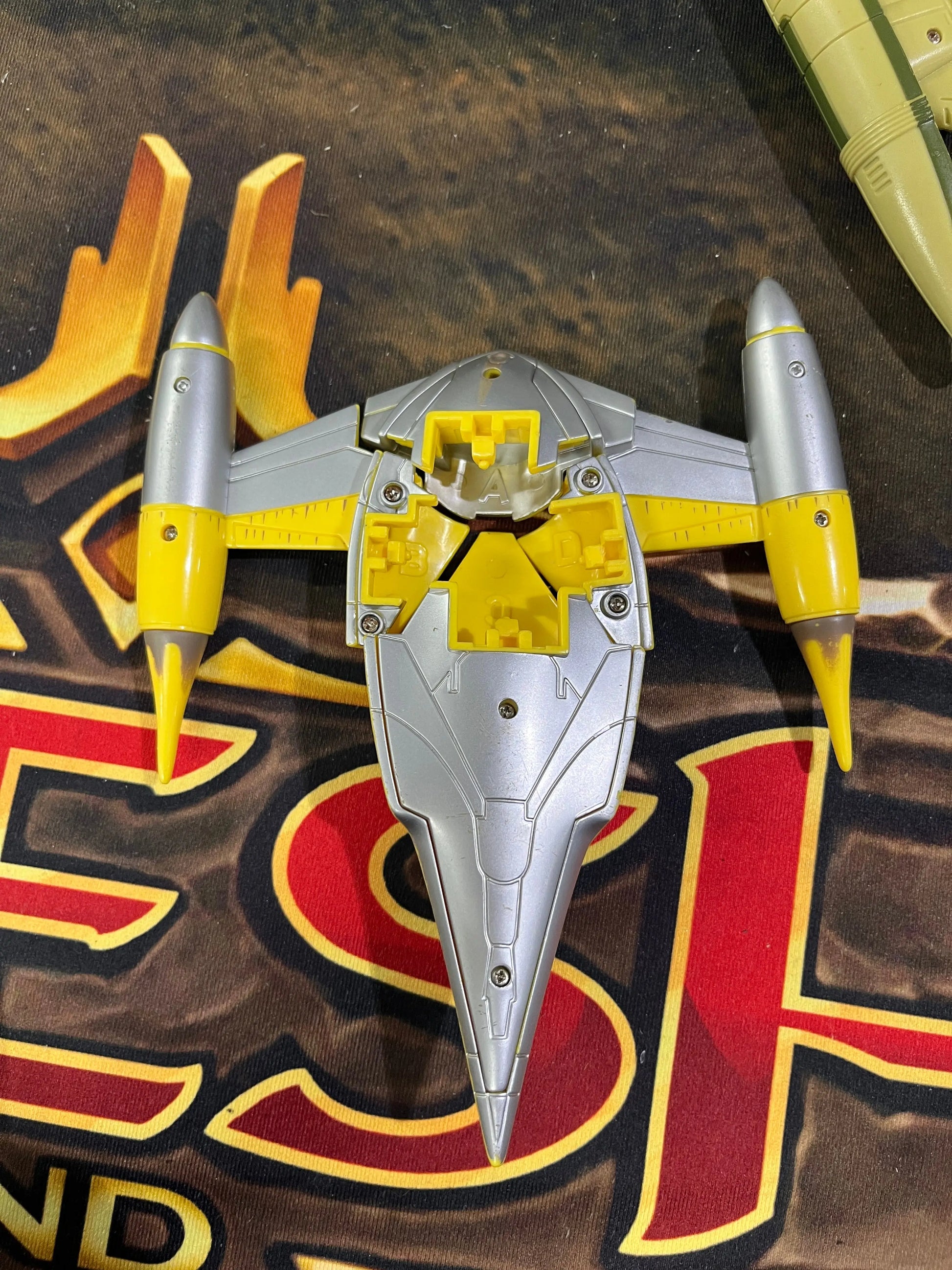 Star Wars Electronic Fighting ships Naboo Starfighter and Vulture Droid FRENLY BRICKS - Open 7 Days