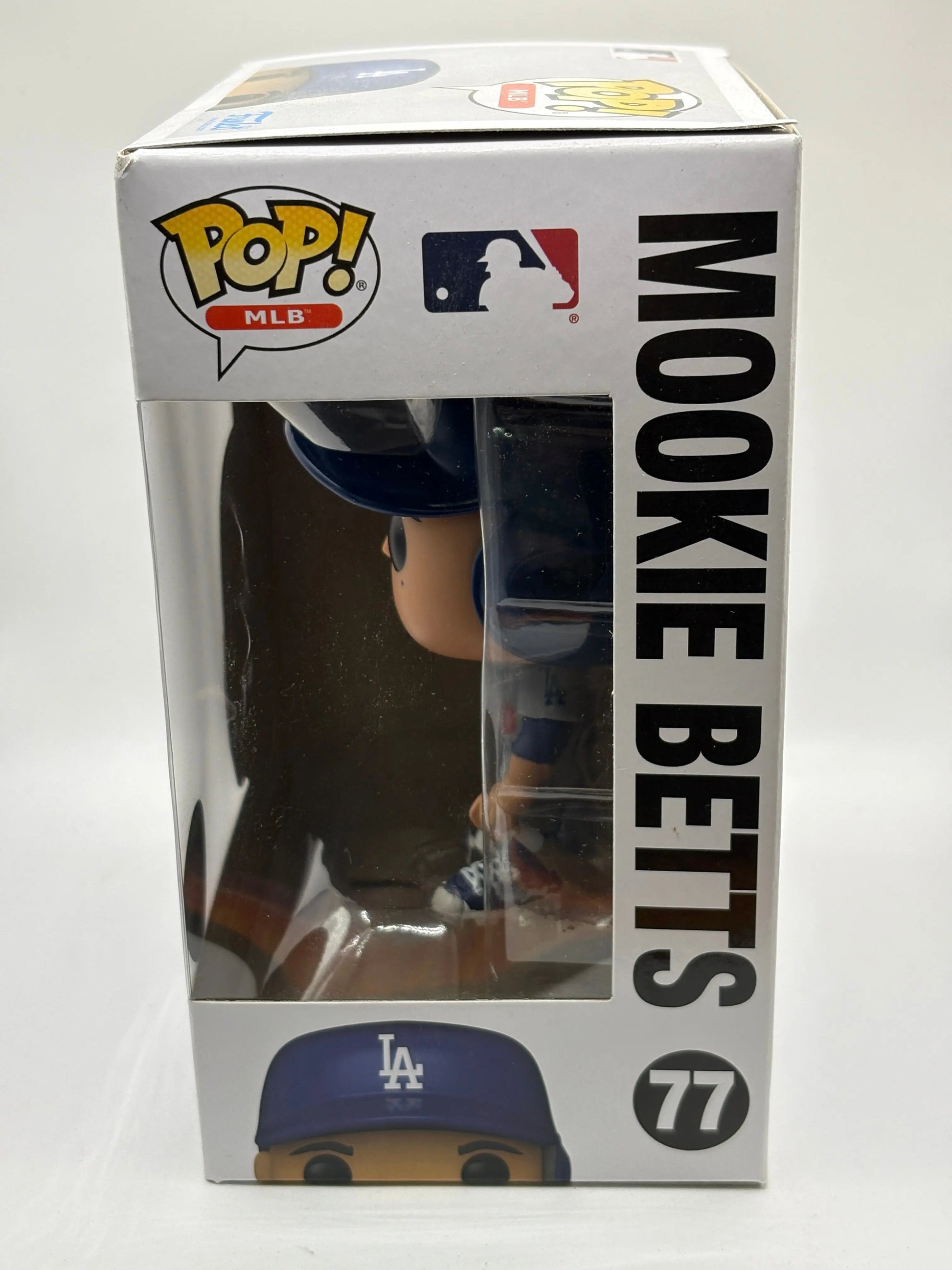 Funko POP! MLB LA Dodgers #77 Mookie Betts FRENLY BRICKS - Open 7 Days