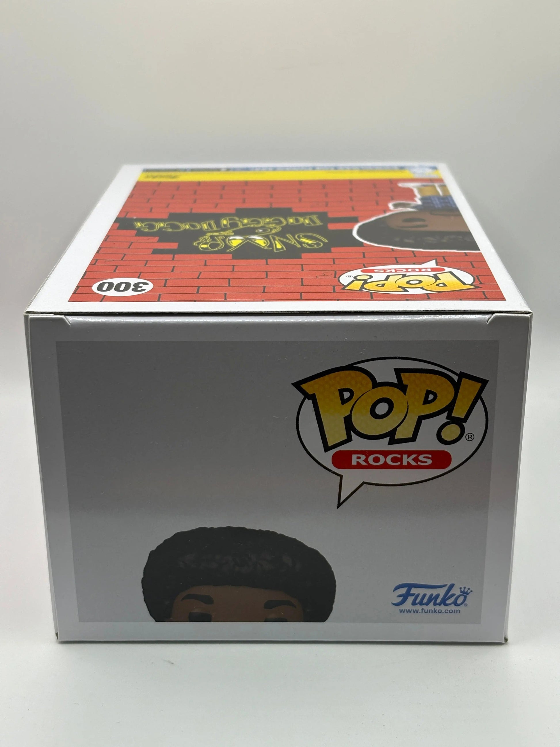 Funko POP! Rocks Snoop Dogg #300 Snoop Dogg FRENLY BRICKS - Open 7 Days