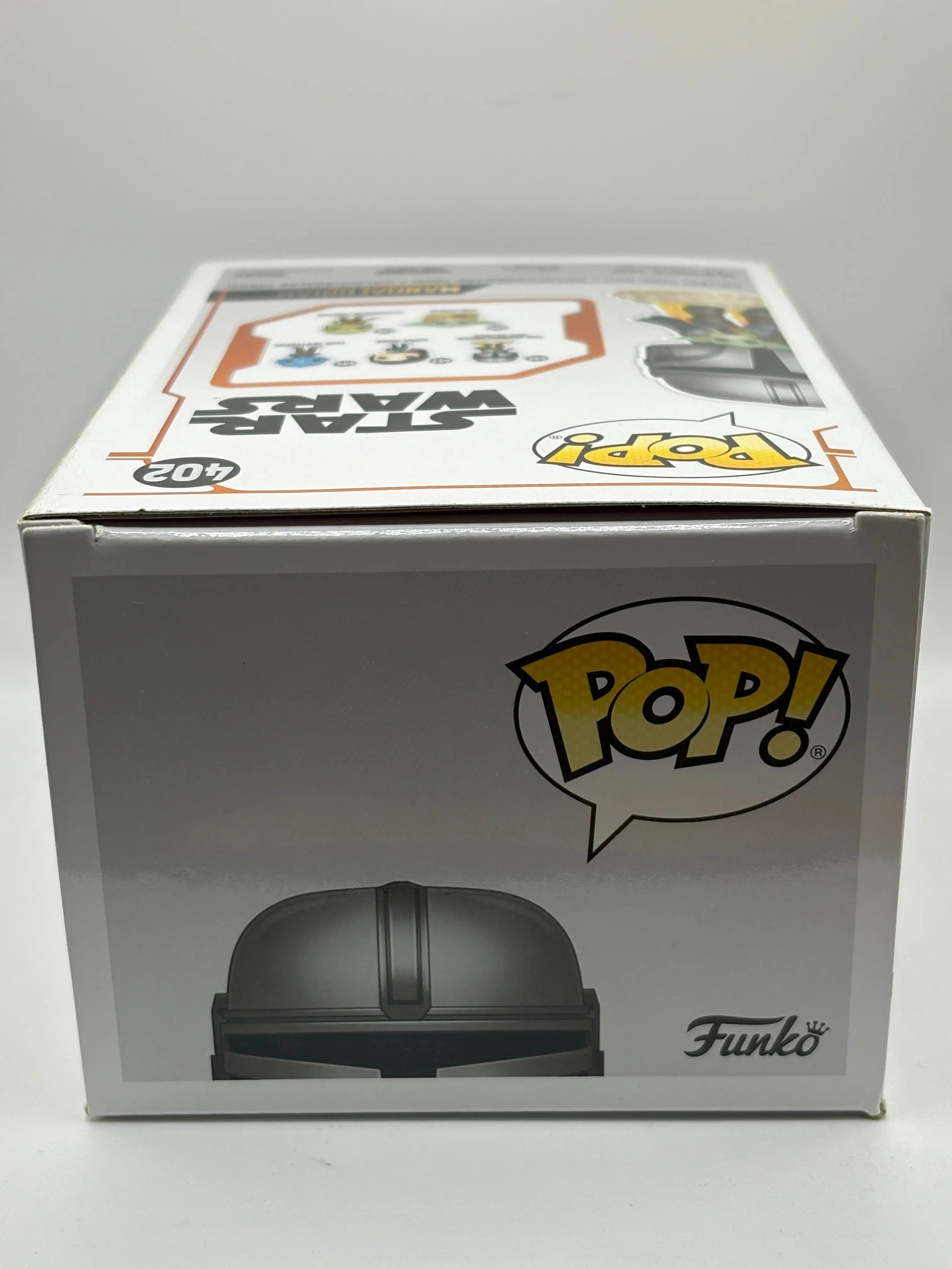 Funko POP! Star Wars #402 The Mandalorian with The Child FRENLY BRICKS - Open 7 Days