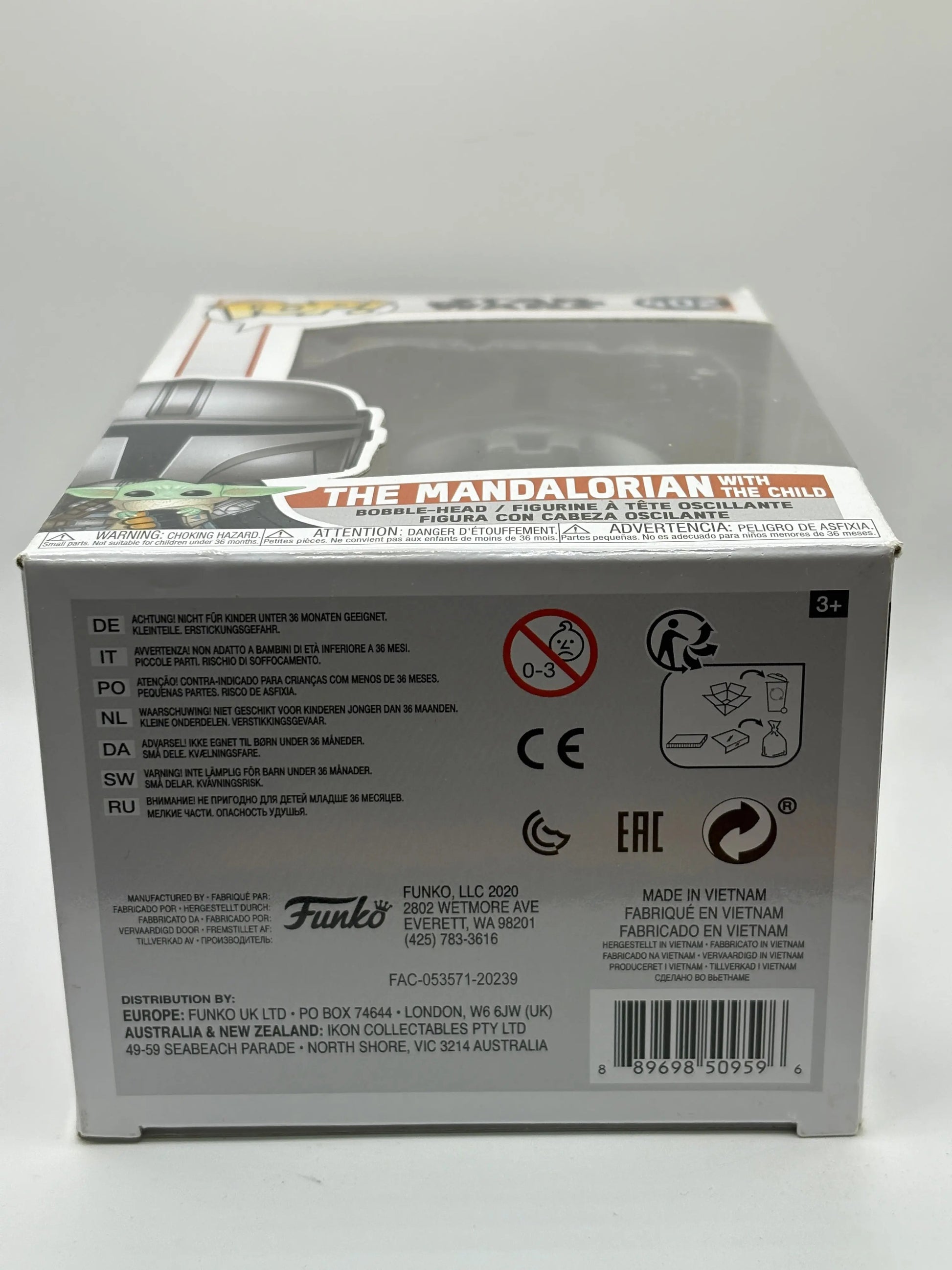 Funko POP! Star Wars #402 The Mandalorian with The Child FRENLY BRICKS - Open 7 Days