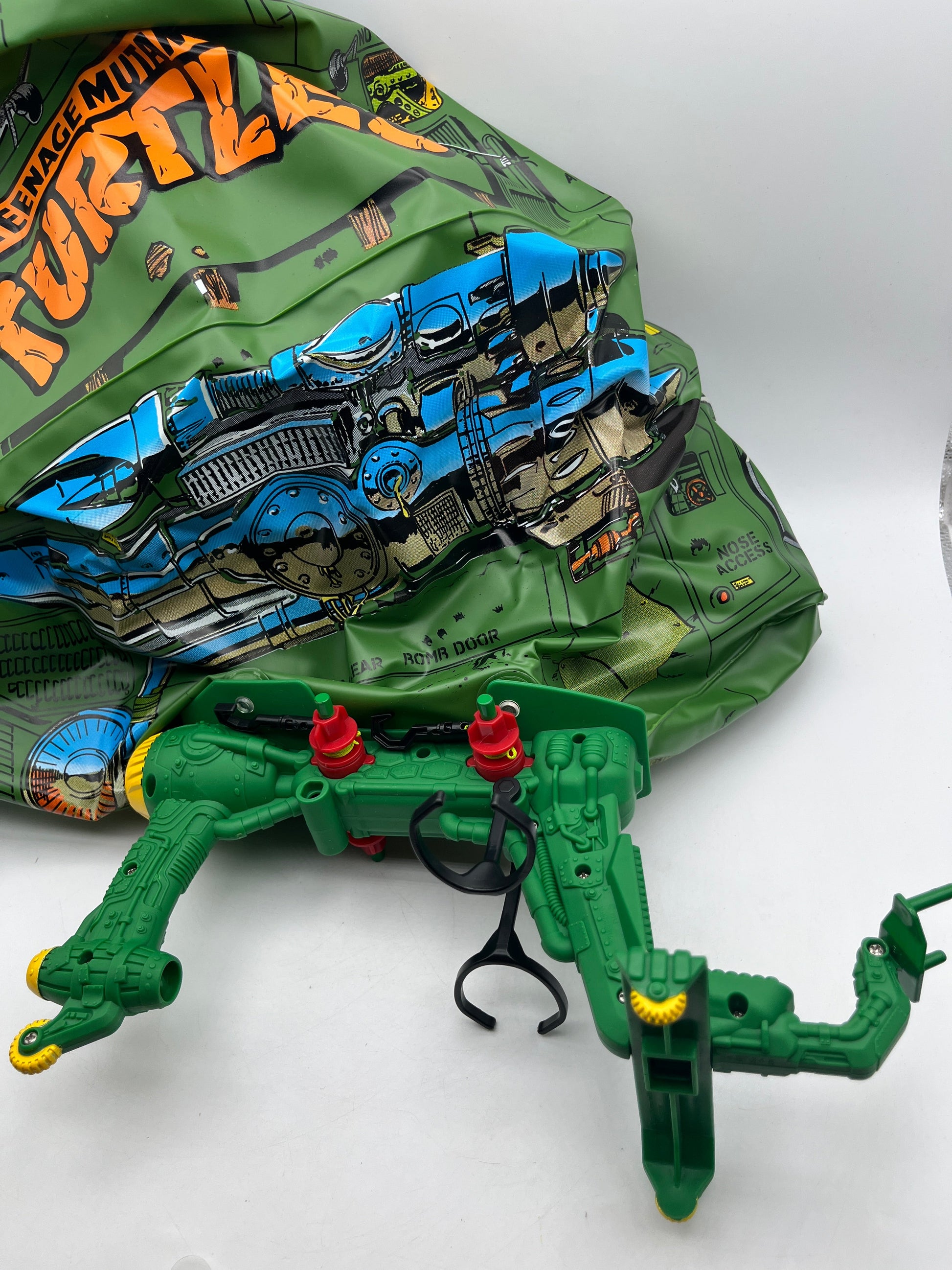 TMNT Retro Reissue 2021 “Turtle Blimp” Teenage Mutant Ninja Turtles Playmates FRENLY BRICKS - Open 7 Days
