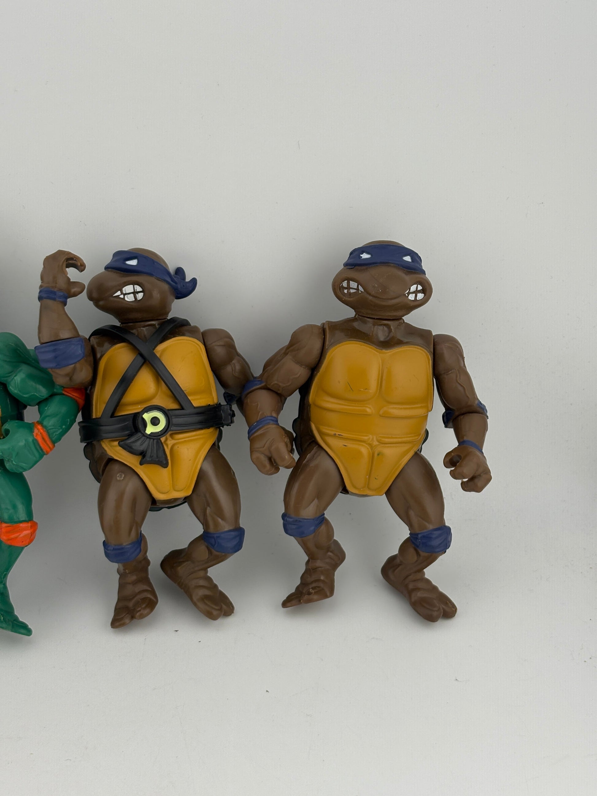TMNT Teenage Mutant Ninja Turtles 2013 Viacom Playmates Action Figures x4 (1) FRENLY BRICKS - Open 7 Days