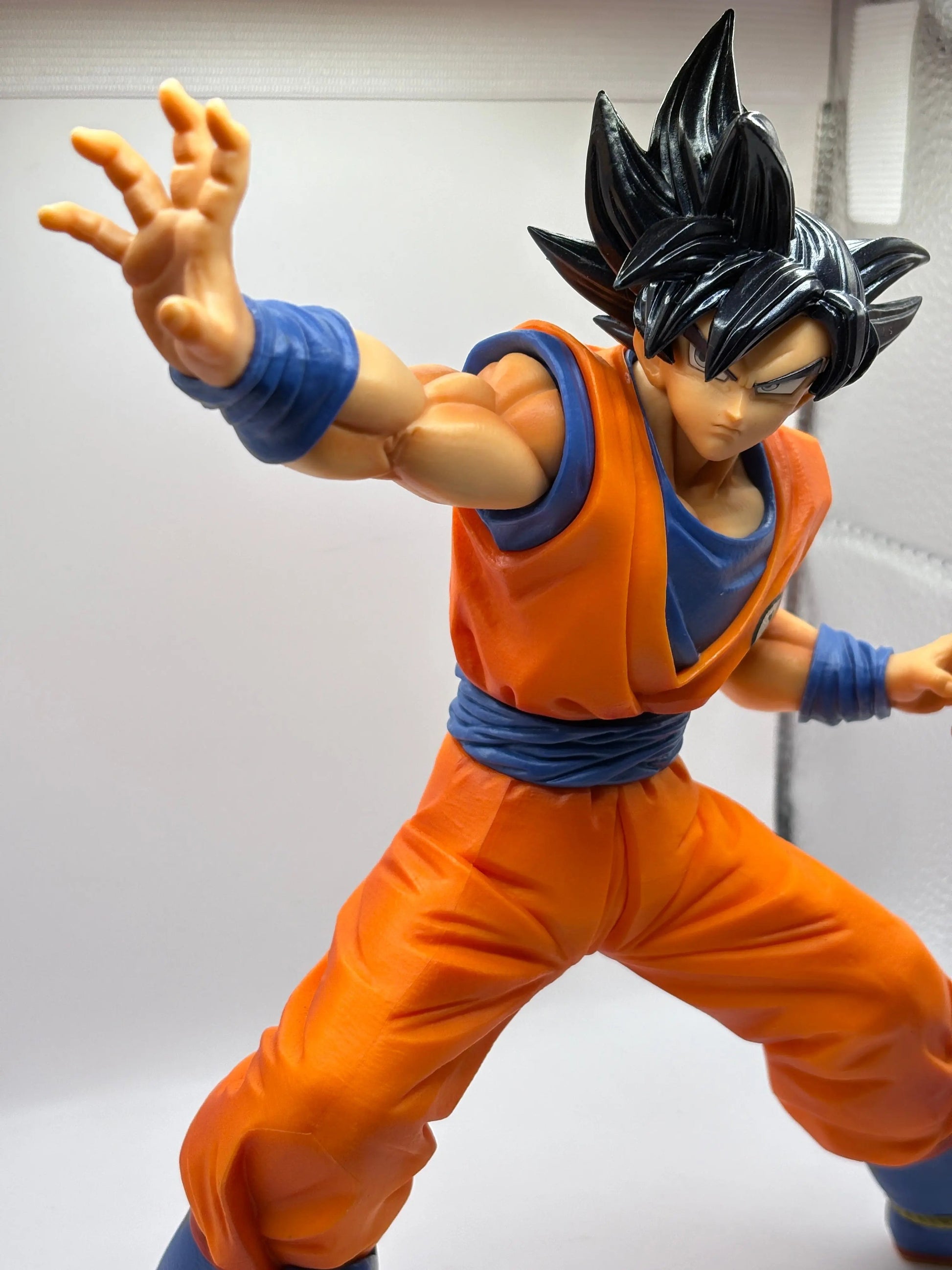 Banpresto Dragon Ball Super Maximatic Goku Ultra Instinct Sign EX DISPLAY FRENLY BRICKS - Open 7 Days