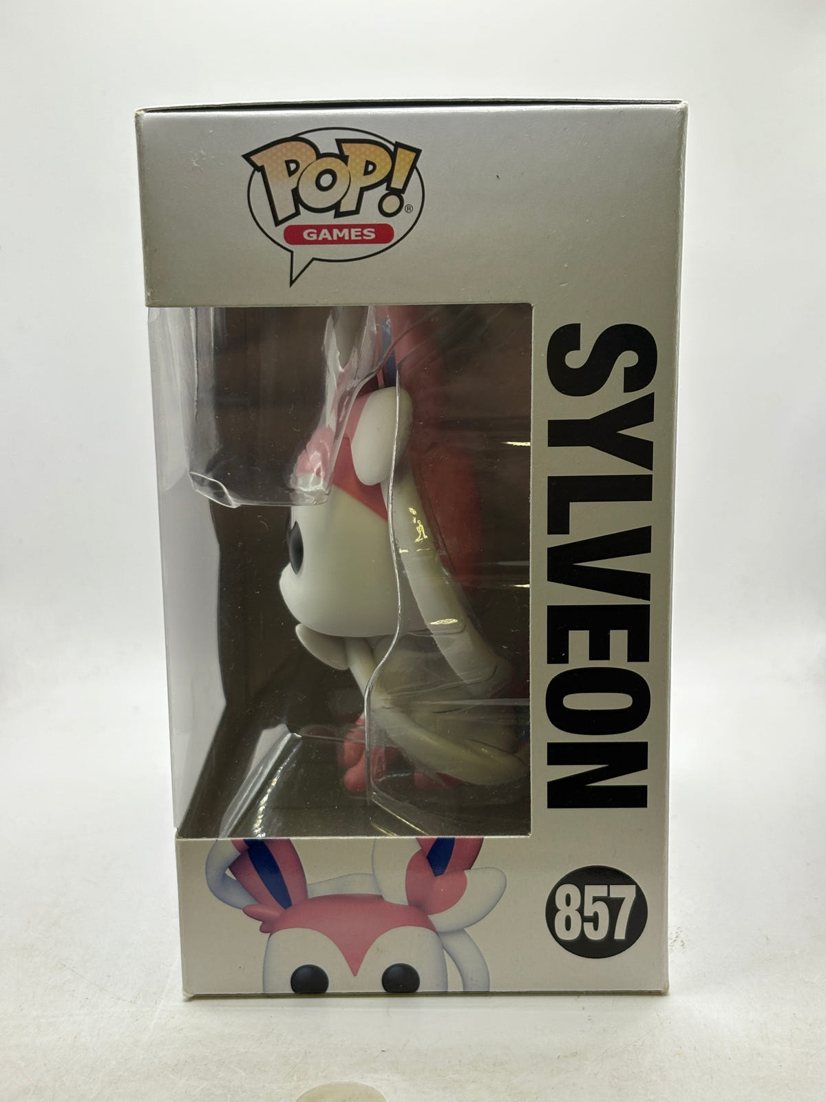 Funko POP! Games Pokemon #857 Sylveon Vinyl Figure image 2