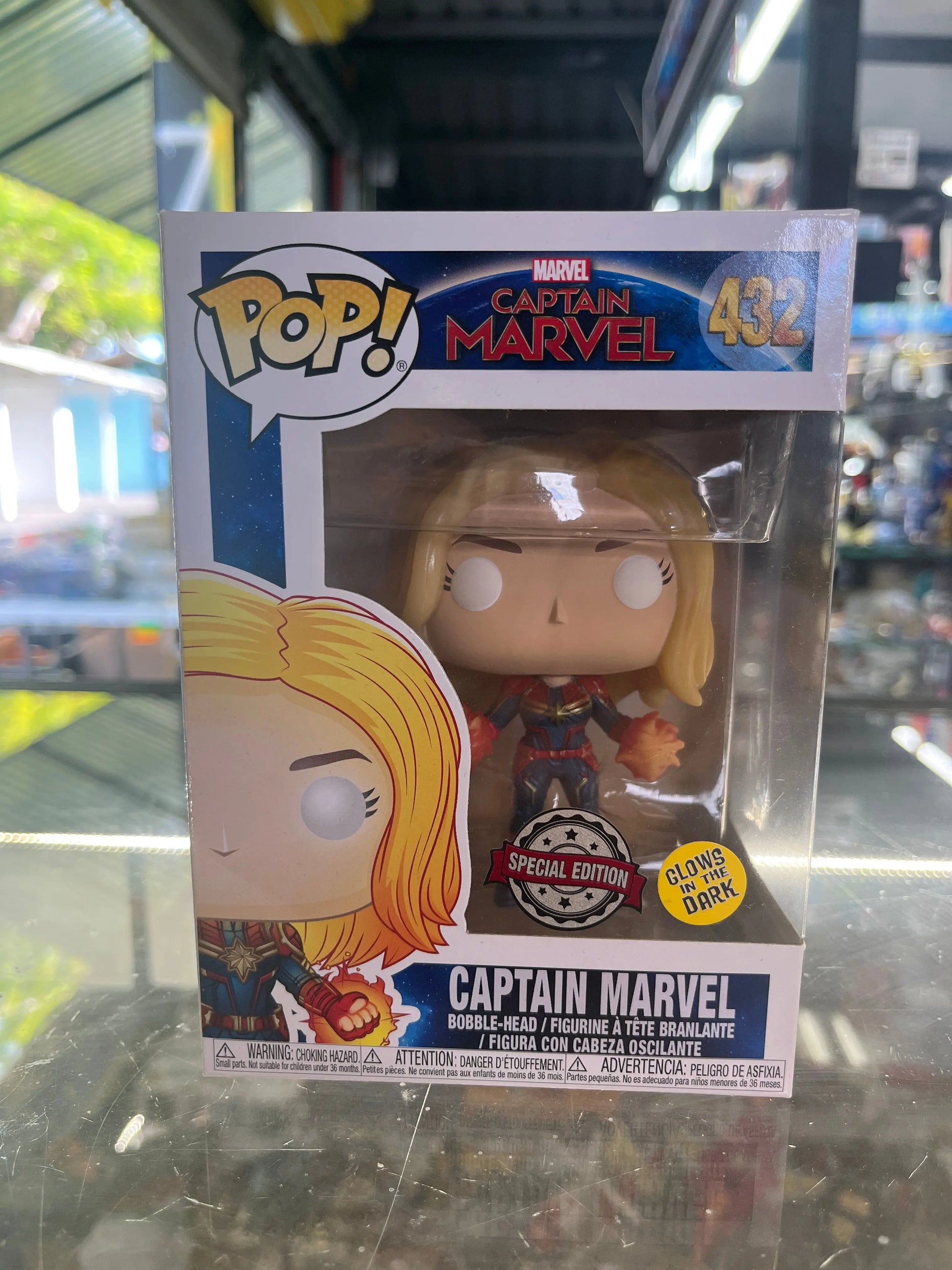 Funko POP Captain Marvel #432 Bobblehead Glow In The Dark FRENLY BRICKS - Open 7 Days