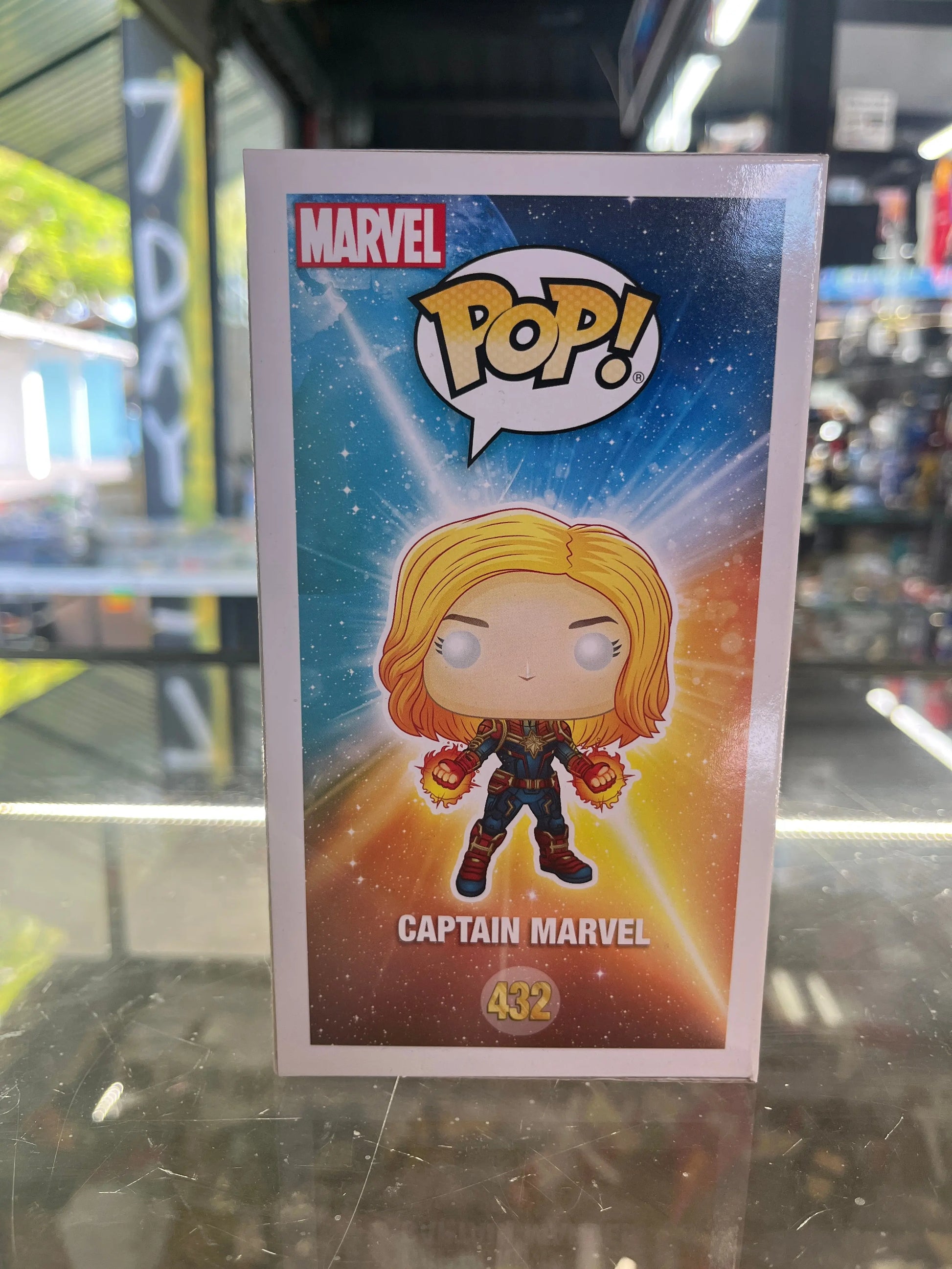 Funko POP Captain Marvel #432 Bobblehead Glow In The Dark FRENLY BRICKS - Open 7 Days