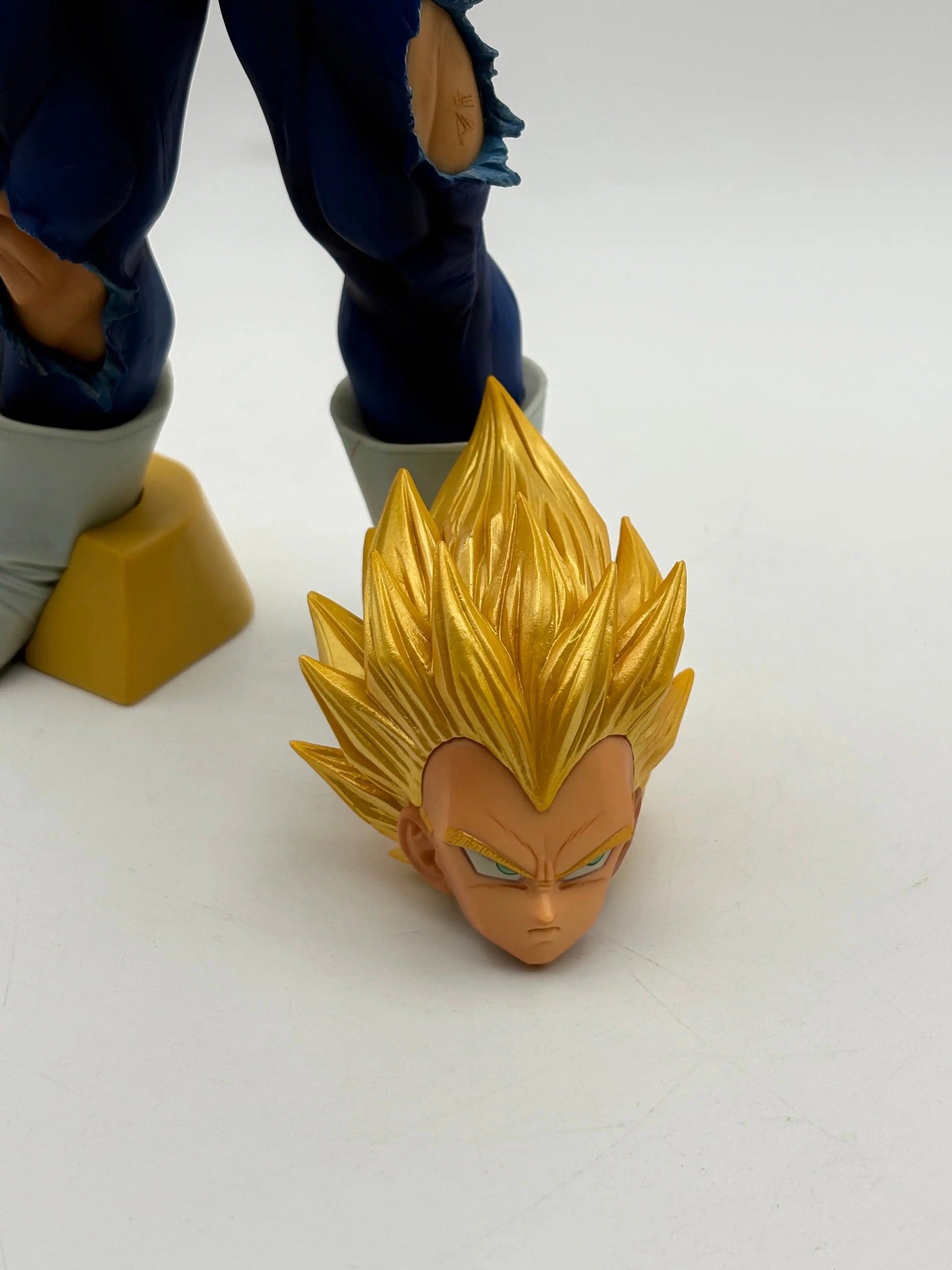 BanPresto Dragon Ball Z Grandista Super Vegeta Resolution of Soldiers EX DISPLAY FRENLY BRICKS - Open 7 Days
