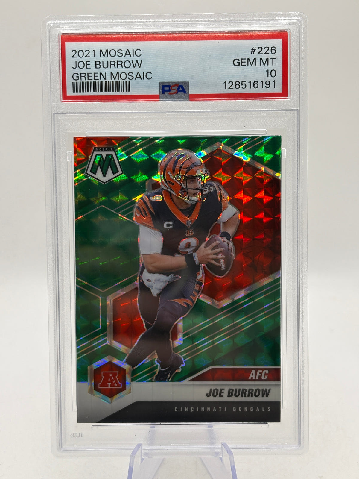 2021 NFL Panini Green Mosaic Prizm #226 Joe Burrow Bengals PSA 10 image 1