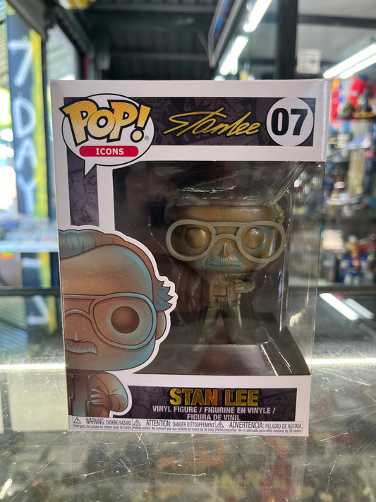 NEW Funko Pop! ICONS: Stan Lee (Patina) #7 FRENLY BRICKS - Open 7 Days