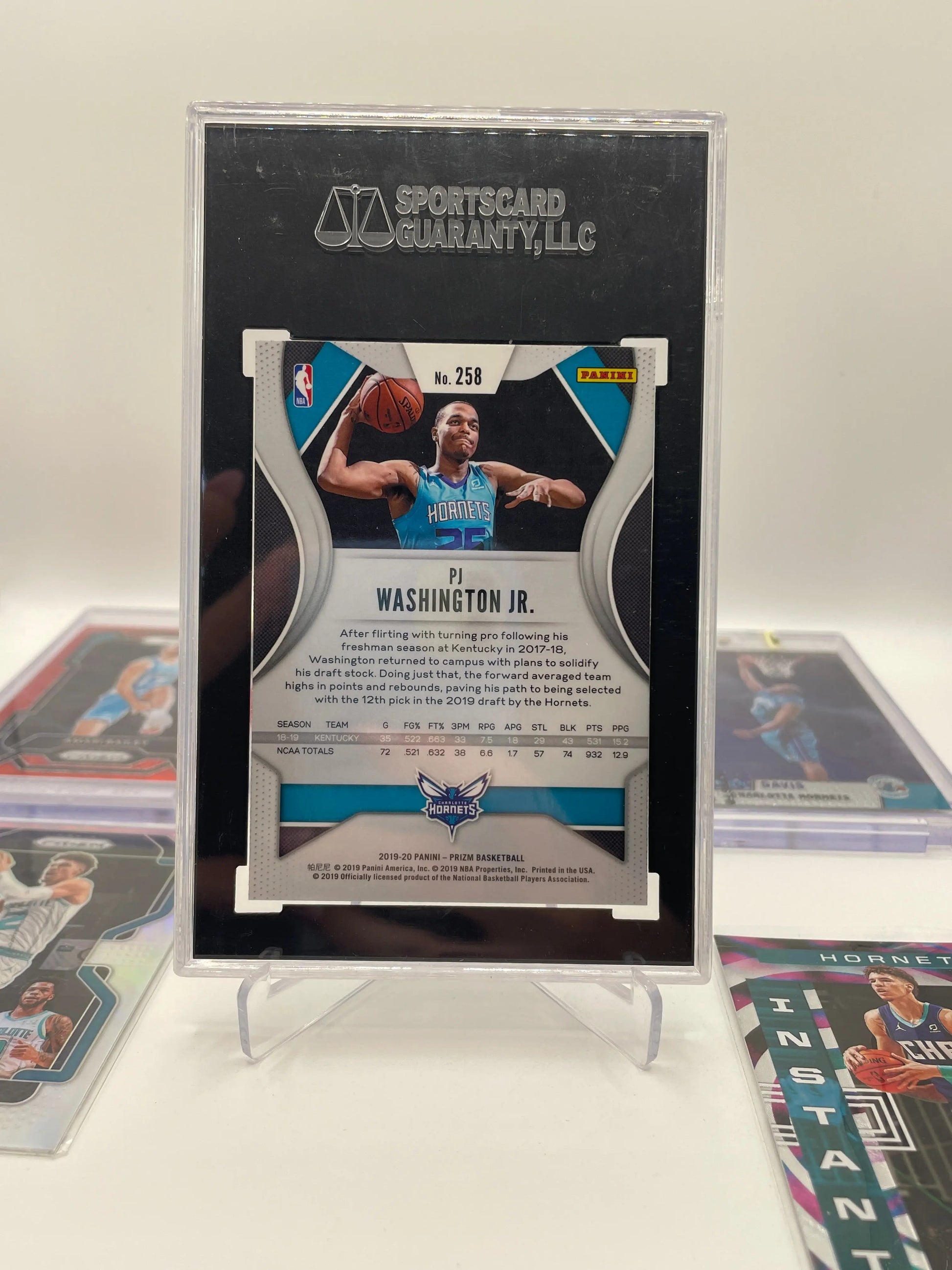 NBA Auto & Numbered Charlotte Hornets Sports Card Lot - LaMelo Ball + more  (lot#26) FRENLY BRICKS - Open 7 Days