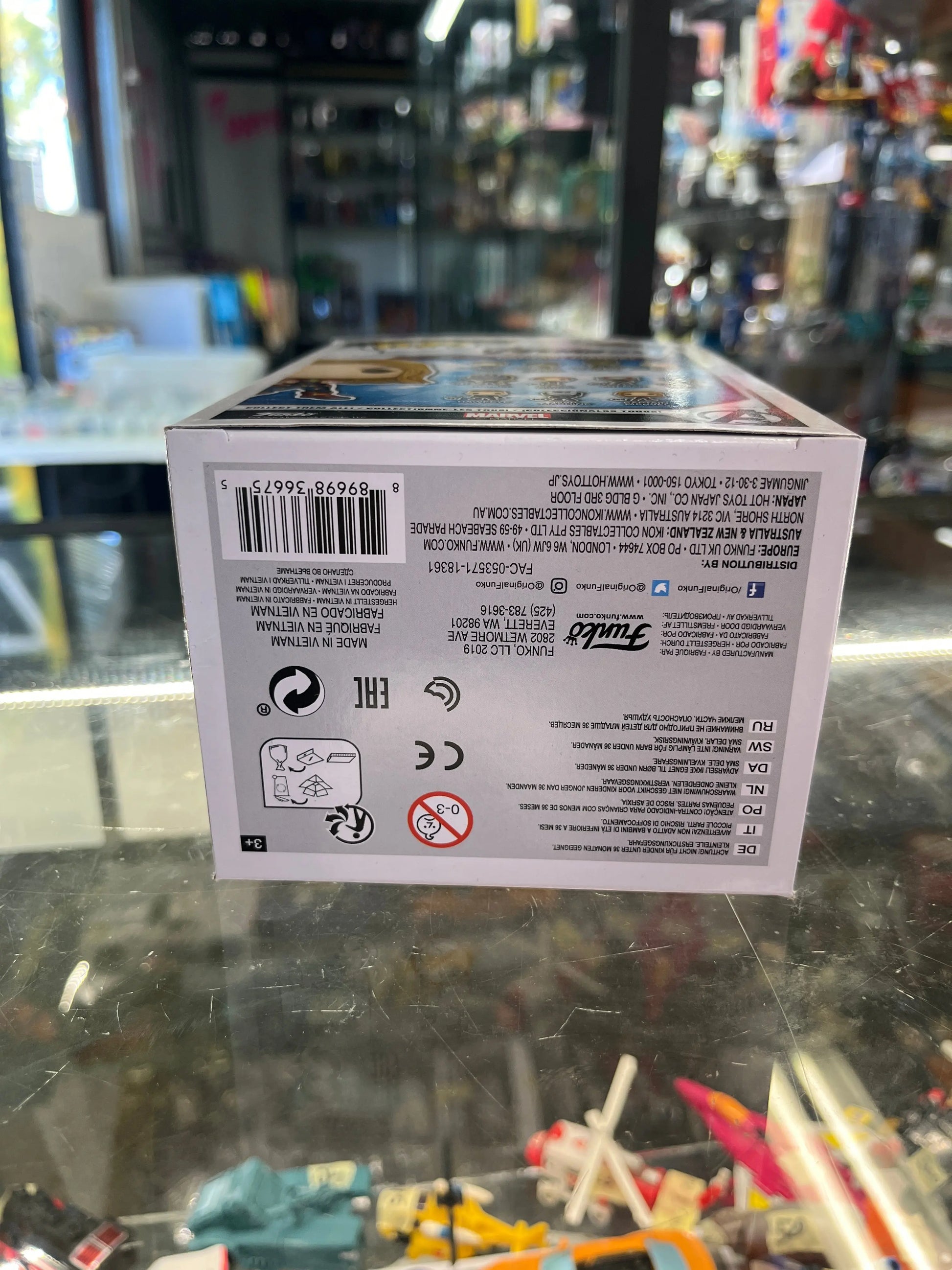 Funko Pop! Vinyl: Marvel - Captain Marvel #459 FRENLY BRICKS - Open 7 Days