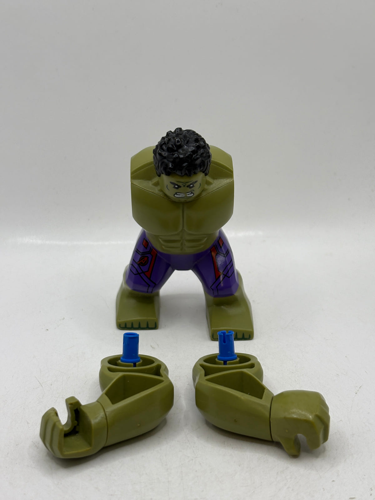 LEGO Marvel Super Heroes Hulk Bigfig Minifigure Avengers Green Purple Shorts image 5