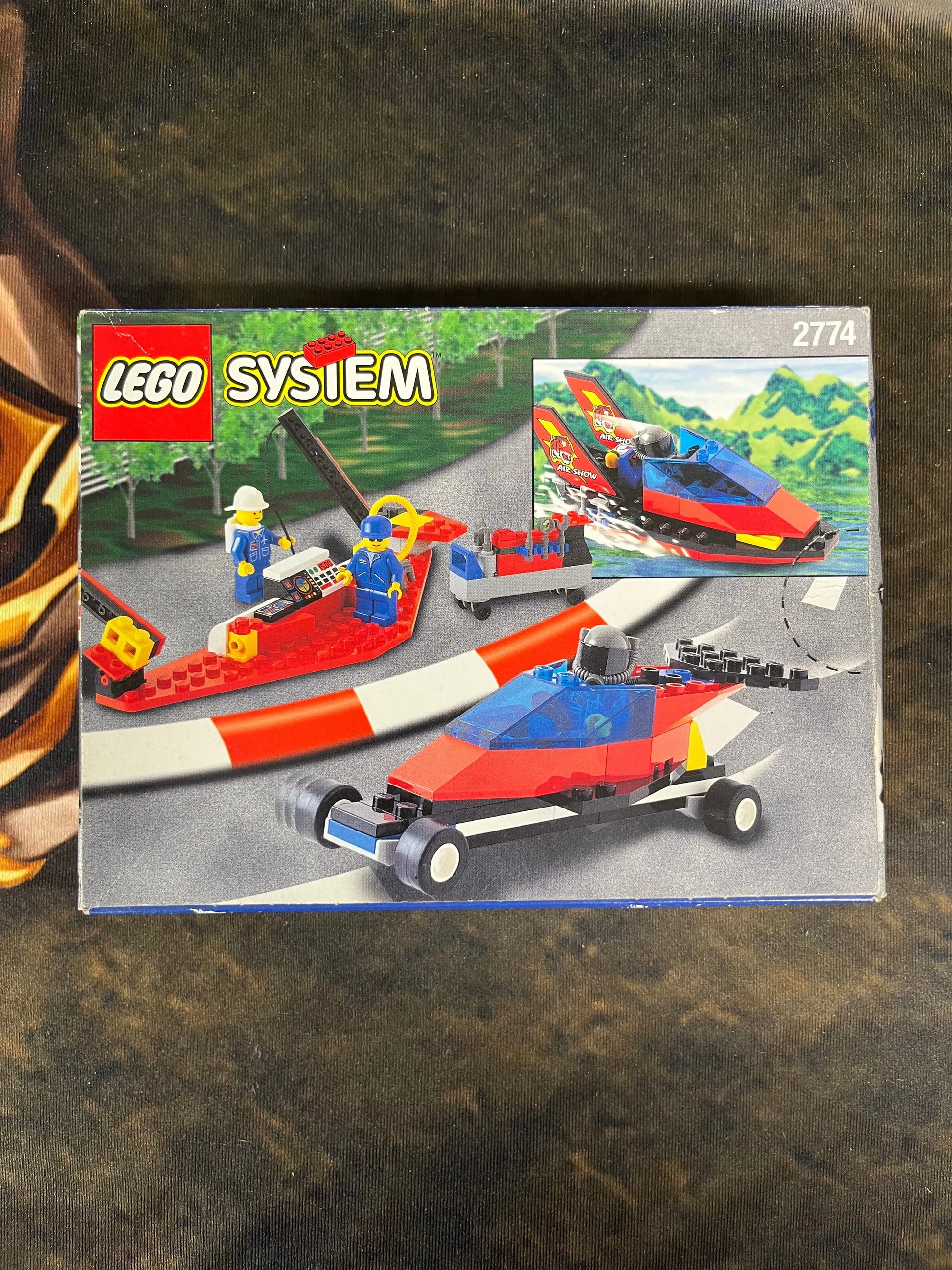 LEGO System Airshow Red Tiger 2774 FRENLY BRICKS - Open 7 Days