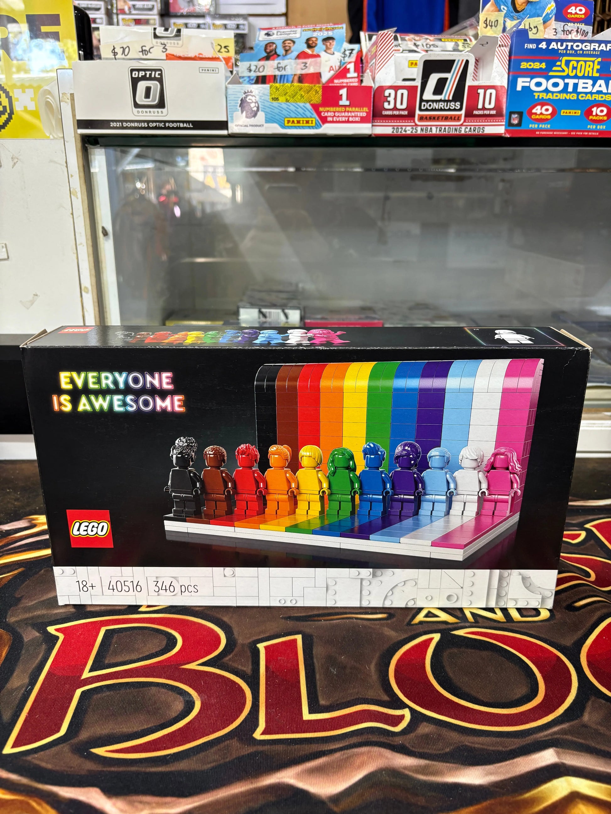 LEGO 40516: Everyone Is Awesome Brand New FRENLY BRICKS - Open 7 Days