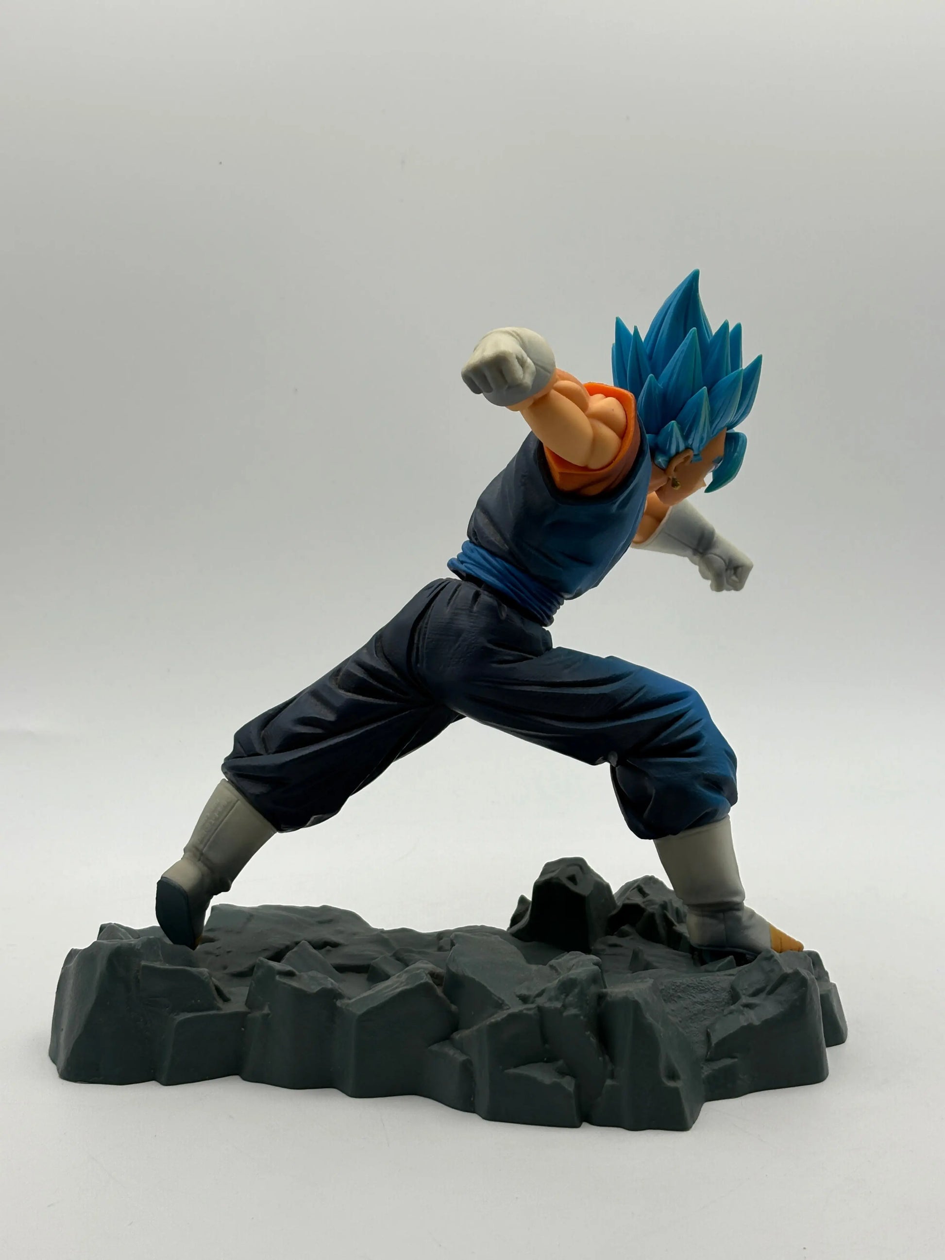 Dragon Ball Z Super Dokkan Battle Collab Figure SSGSS Vegito  Banpresto EX DISPLAY FRENLY BRICKS - Open 7 Days