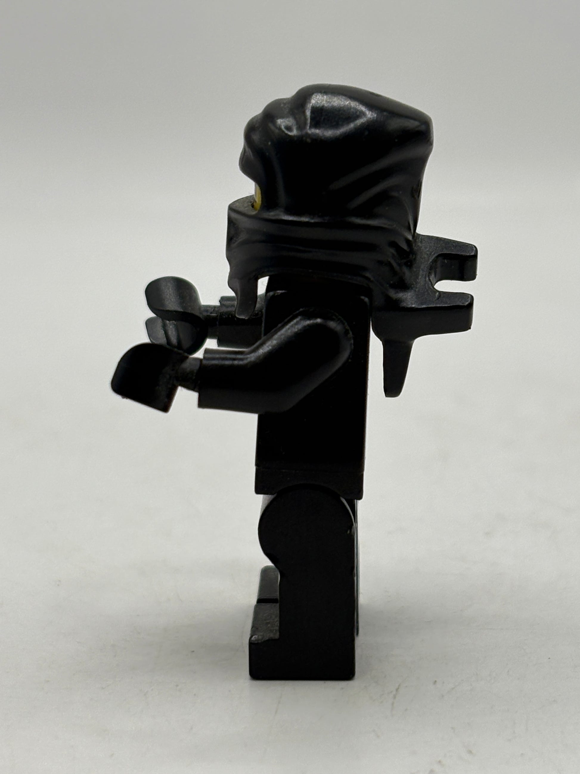 LEGO Minifigure Cole Ninjago The Golden Weapons njo0006 image 4