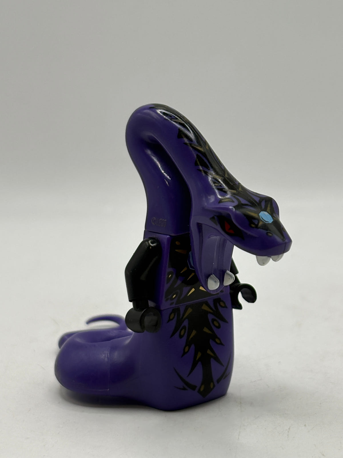 LEGO Ninjago Pythor P. Chumsworth Minifigure Legacy Purple image 1