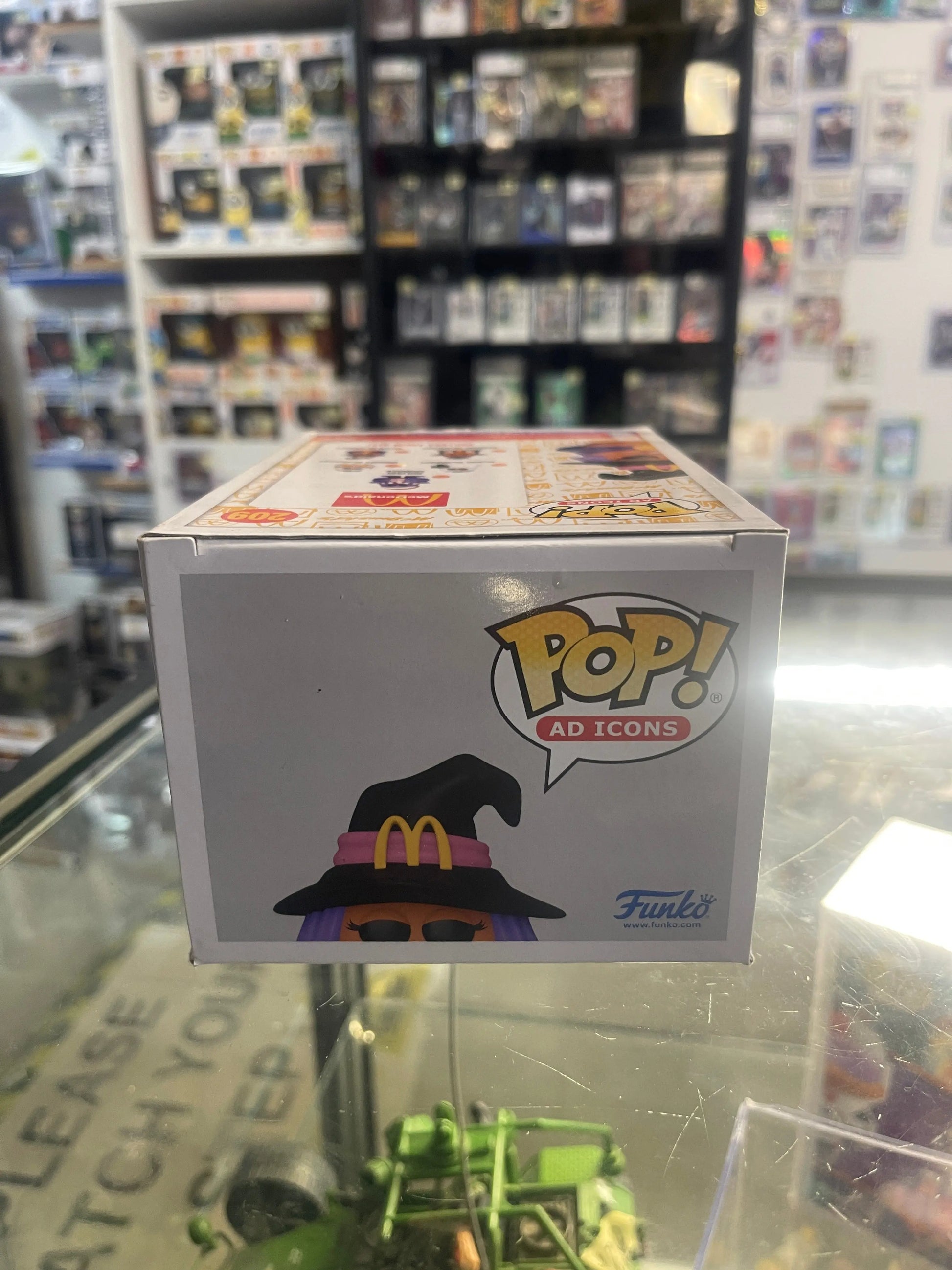 Funko POP! McDonalds Witch McNugget 209 FRENLY BRICKS - Open 7 Days