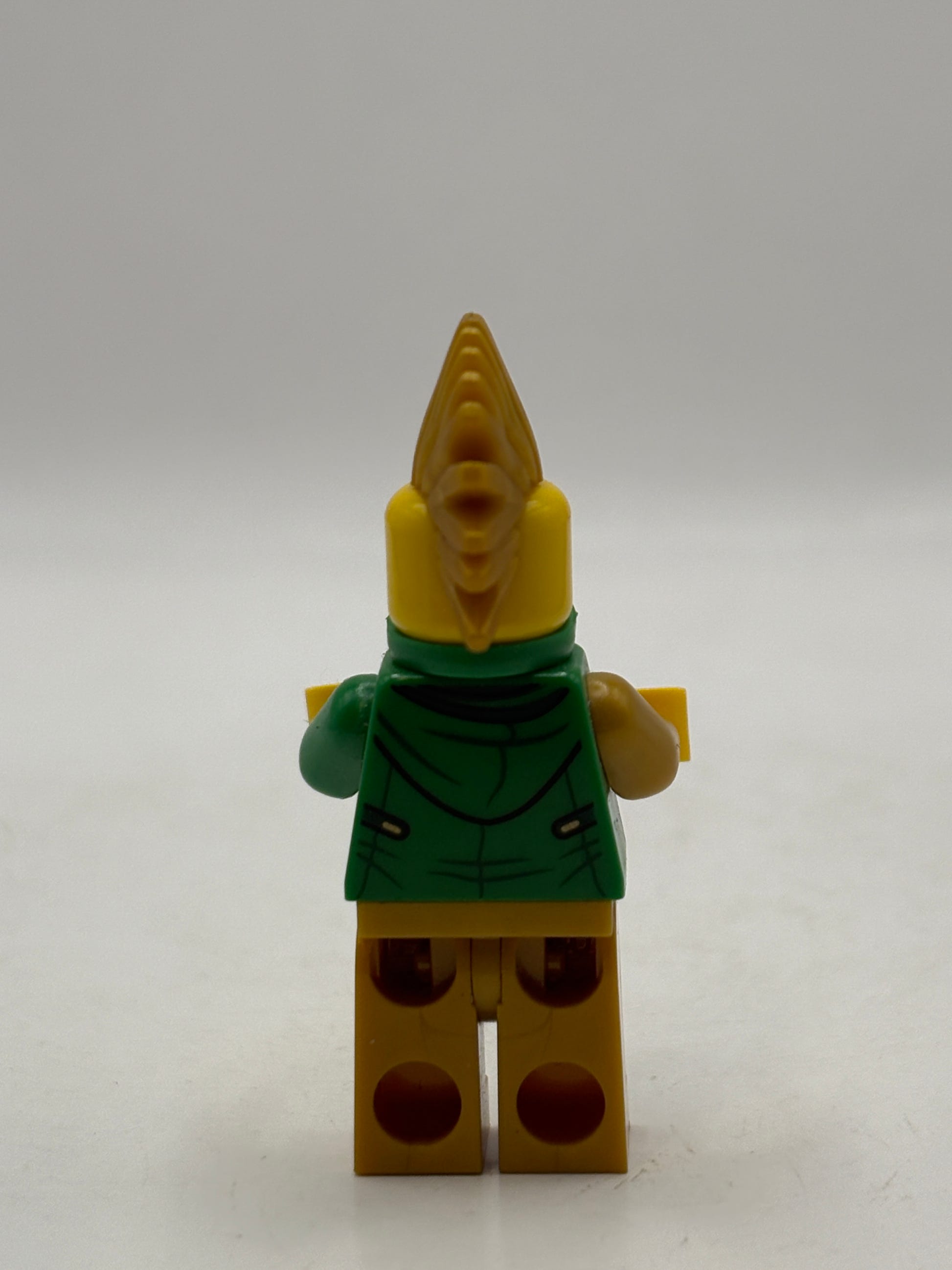 LEGO Ninjago Avatar Lloyd Minifigure ( 71716 ) Arcade Pod image 3