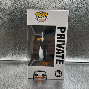 Funko POP Movies - Penguins - Private #164 FRENLY BRICKS - Open 7 Days