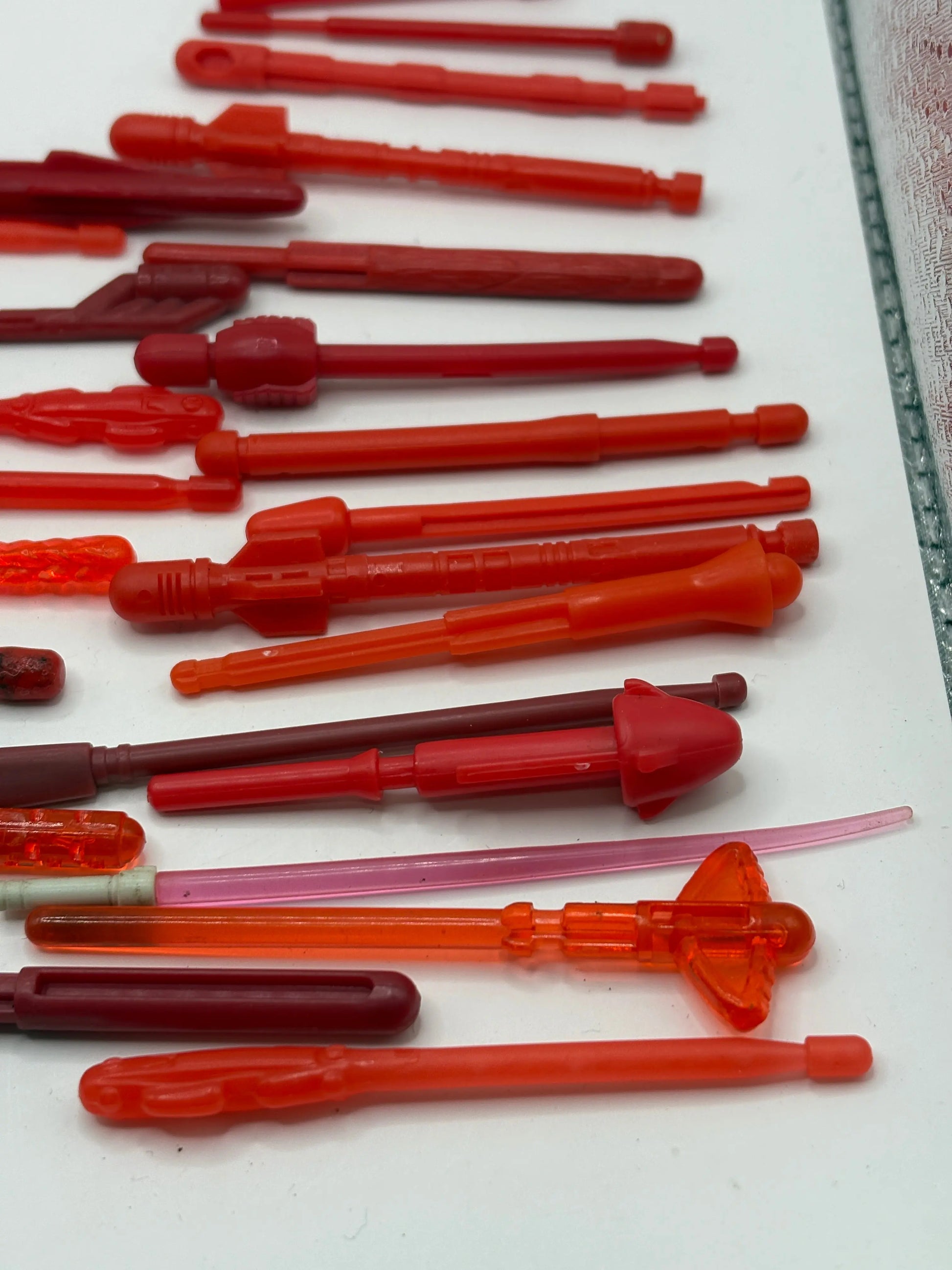 Assorted Branded Action Figure Missile Red Piece / Accessory Red Lot FRENLY BRICKS - Open 7 Days