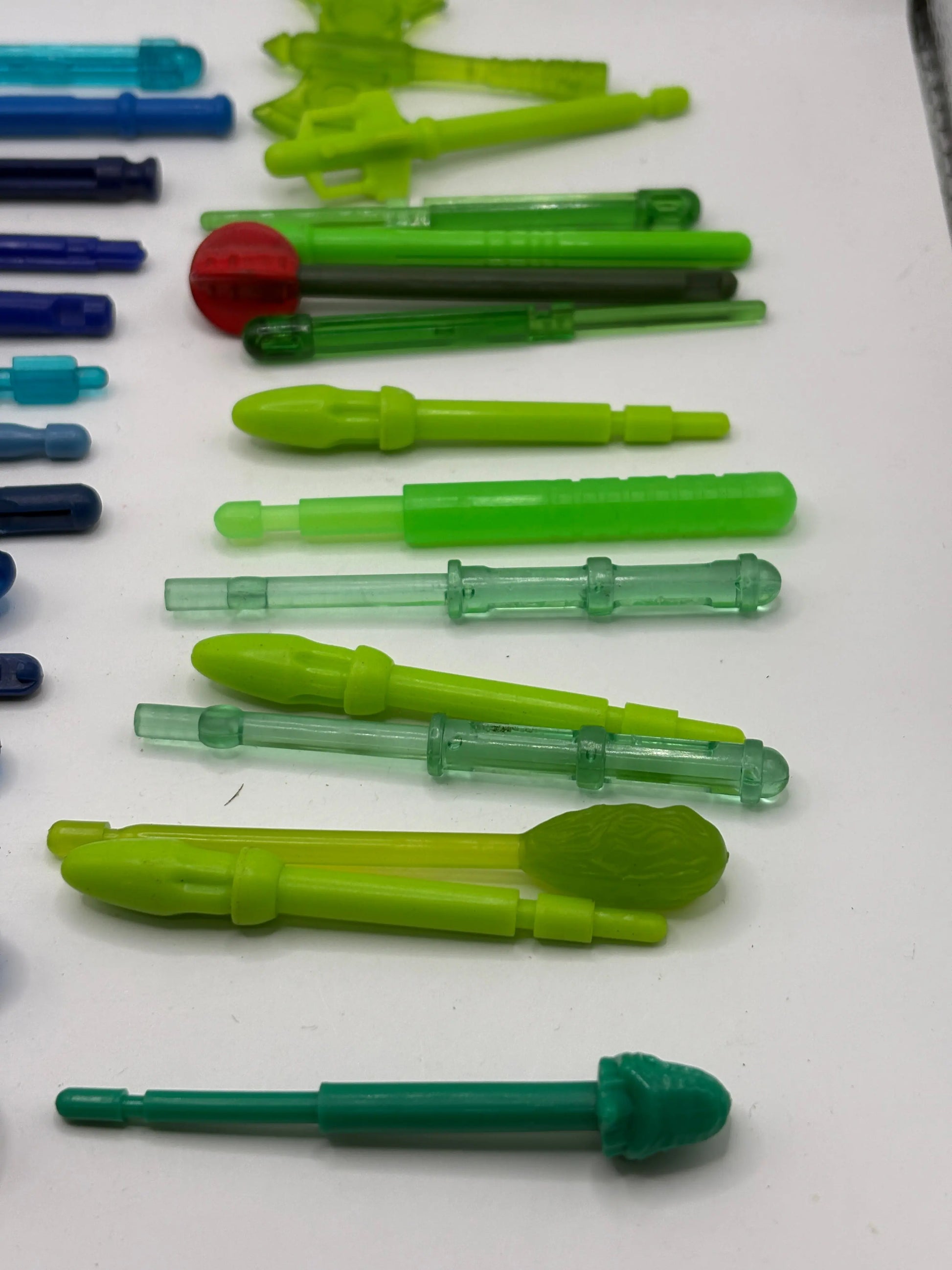 Assorted Branded Action Figure Missile Piece / Accessory Blue Green Lot FRENLY BRICKS - Open 7 Days