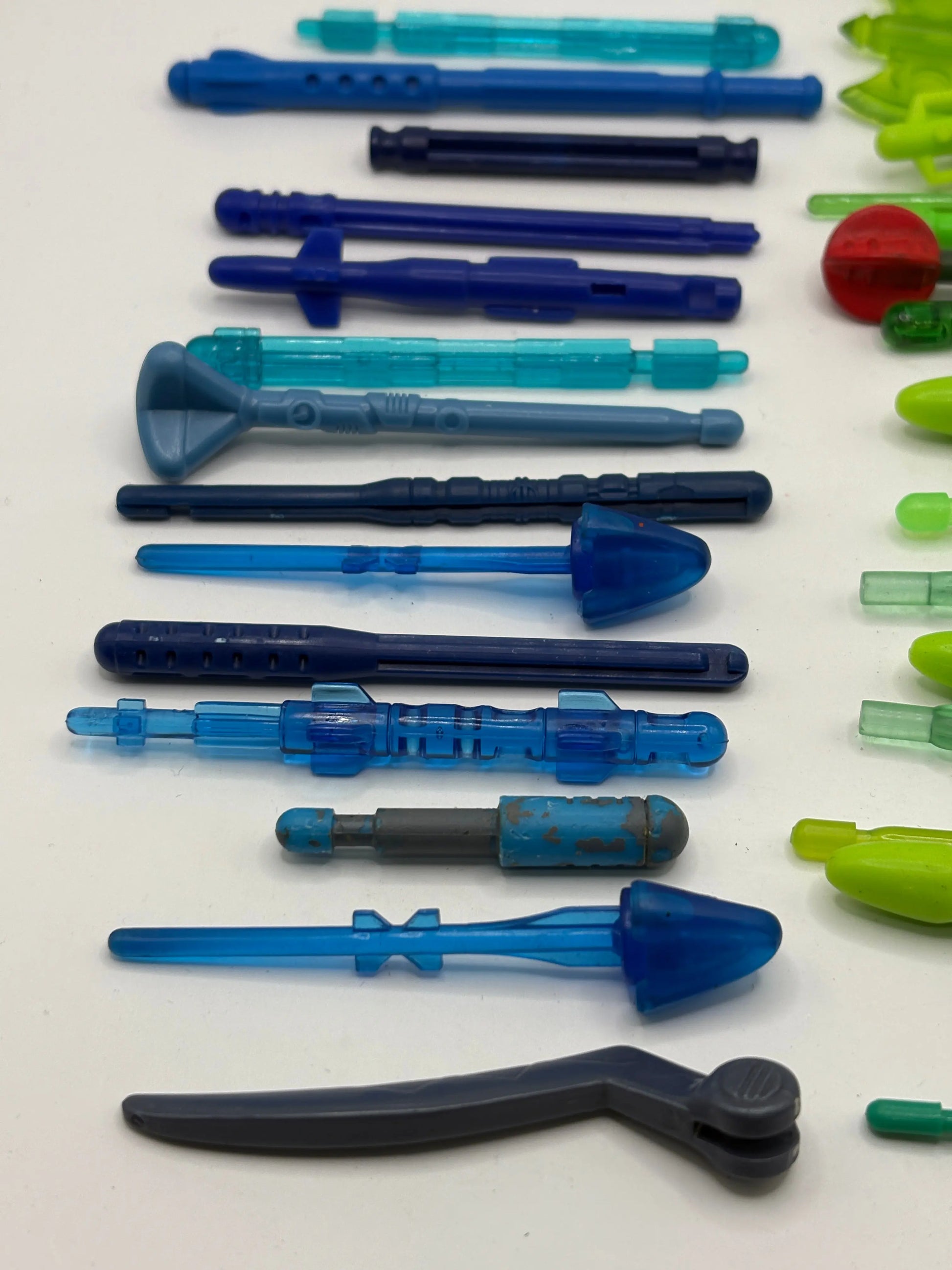 Assorted Branded Action Figure Missile Piece / Accessory Blue Green Lot FRENLY BRICKS - Open 7 Days