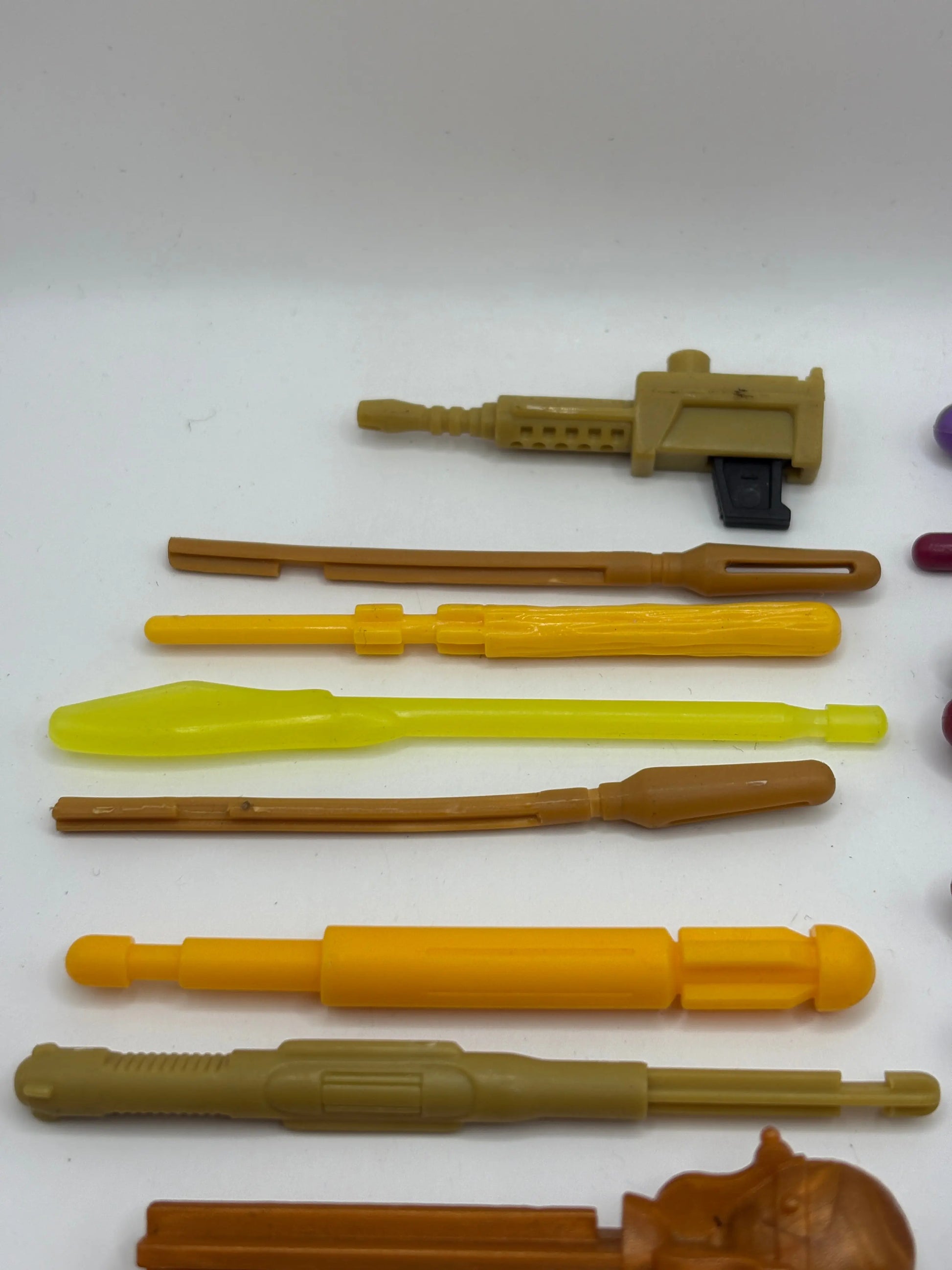 Assorted Branded Action Figure Missile Piece / Accessory Pink Yellow Purple Lot FRENLY BRICKS - Open 7 Days